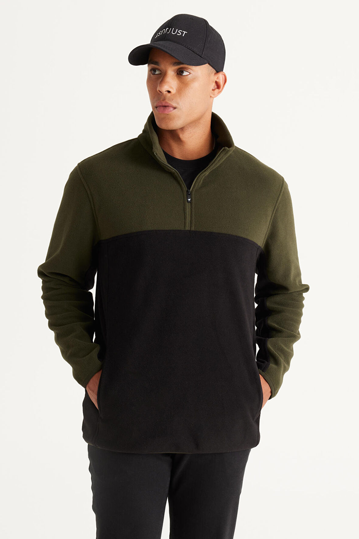 Erkek Hakı-sıyah Anti-pilling Tüylenme Yapmayan Standart Fit Bato Yaka Içi Polarlı Polar Sweatshirt