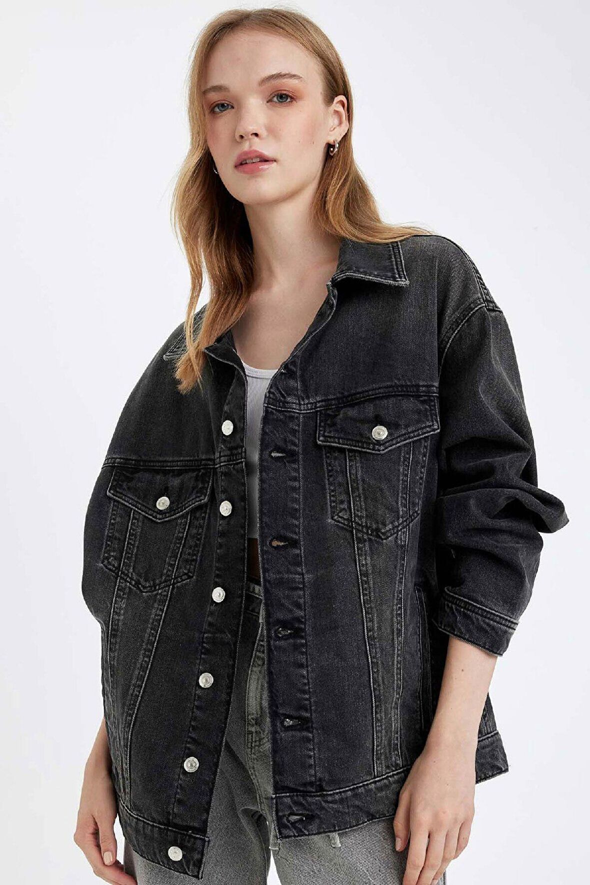 DeFacto Oversize Geniş Kalıp Düğmeli Jean Ceket D4173AX24WNNM40