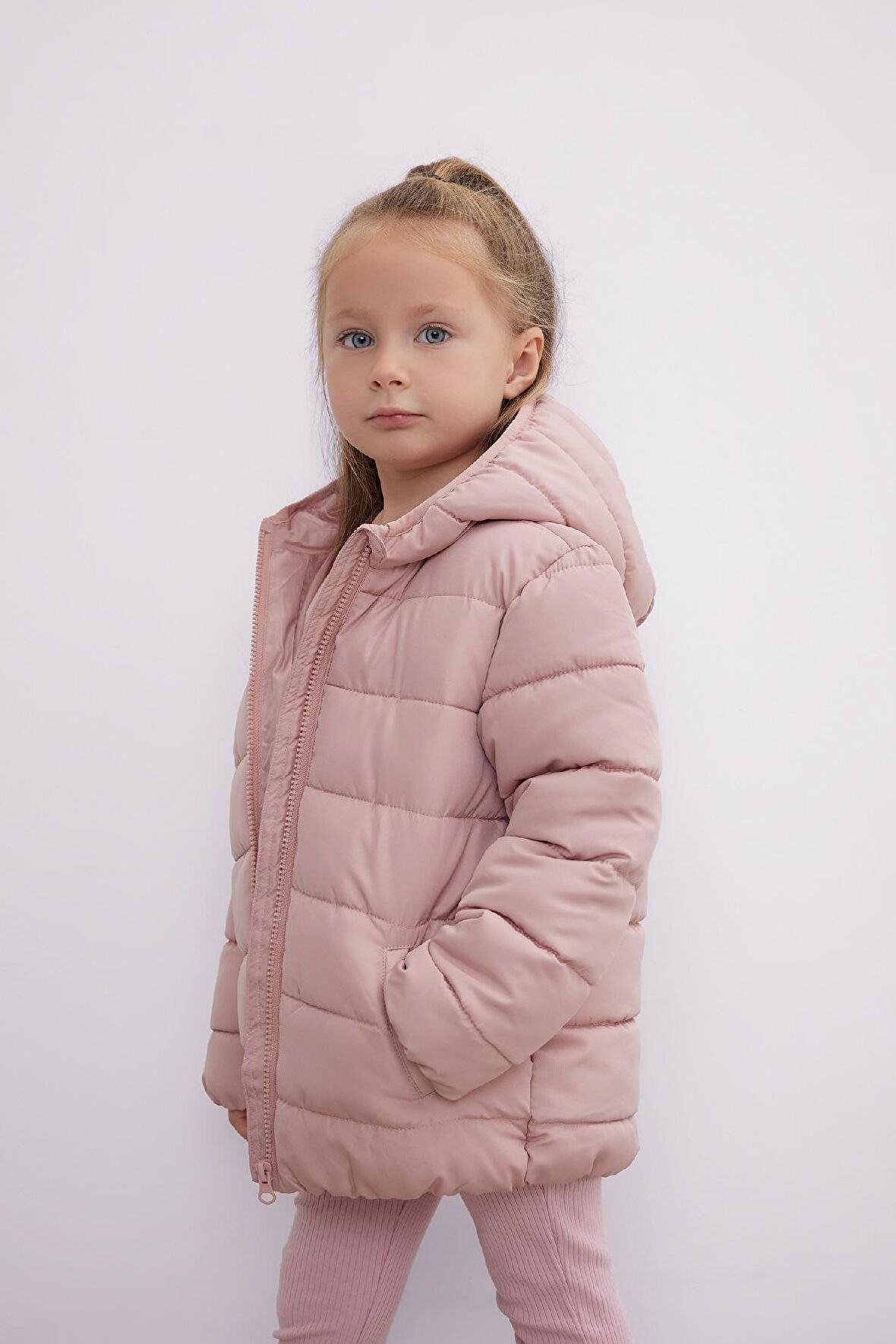 DeFacto Kız Bebek Kapüşonlu Su itici Kumaş Şişme Mont C5317A524AUBR154