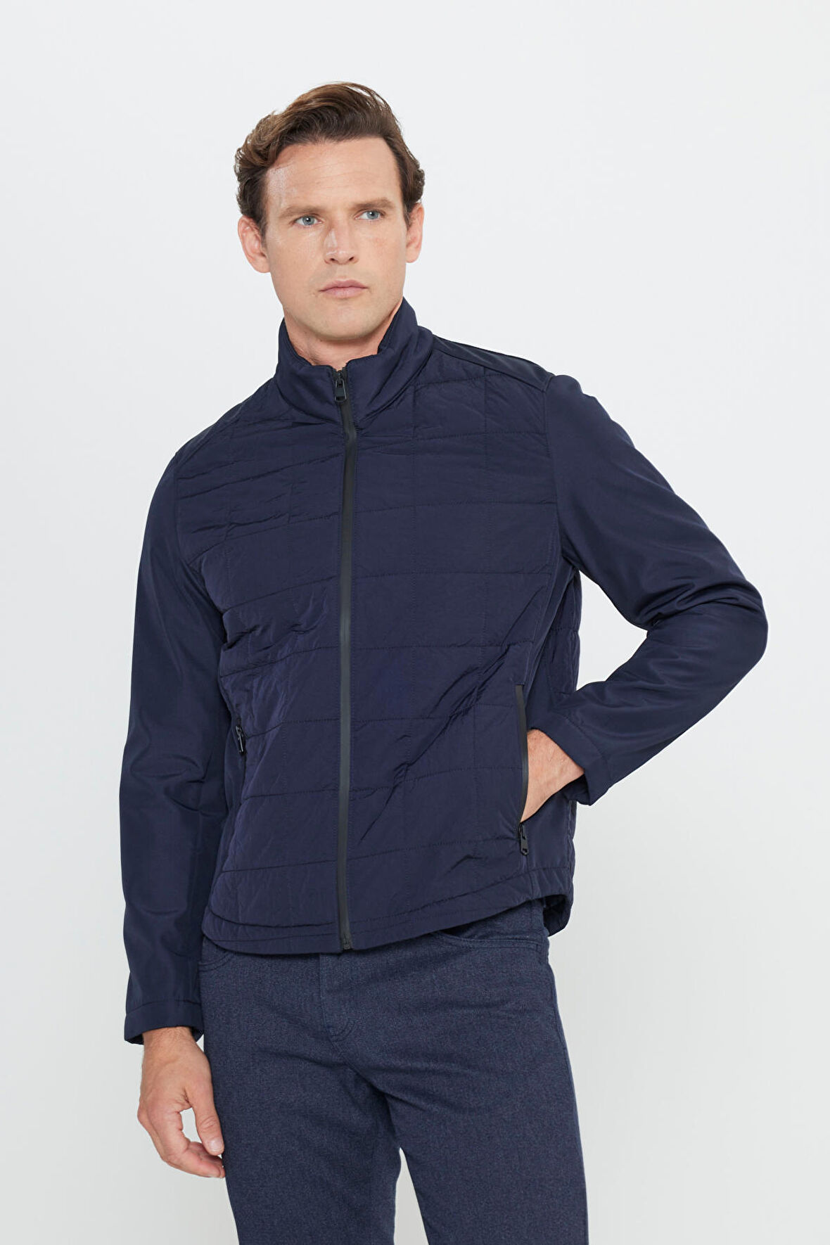 Erkek Lacivert Standart Fit Normal Kesim Dik Yaka Desenli Mont