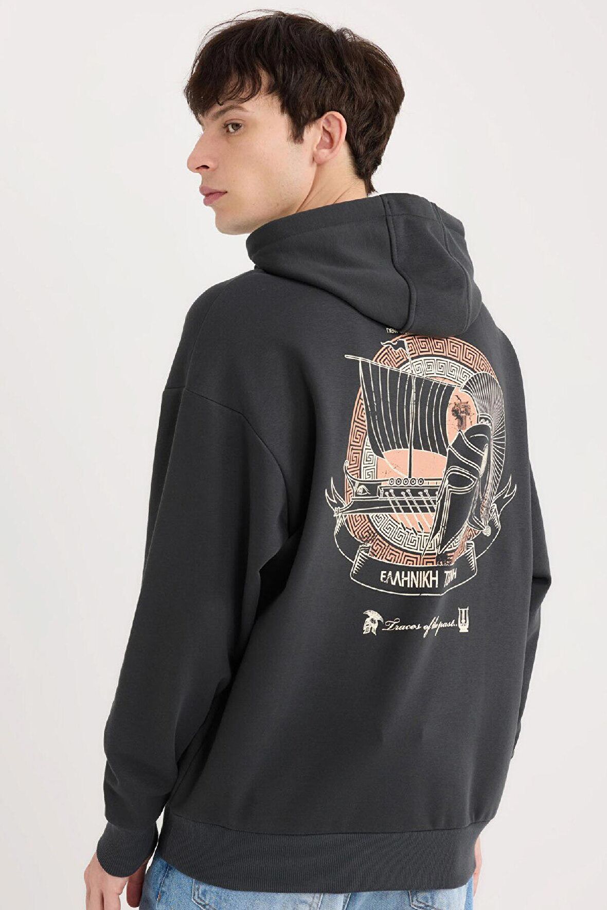 DeFacto Boxy Fit Kapüşonlu Sırt Baskılı Sweatshirt D0854AX24AUAR221