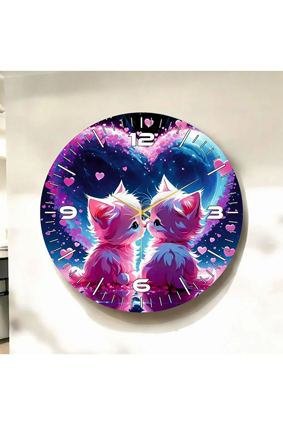 Mor Renkli Baskı Kedi Desenli Sayılı Hediyelik Ahşap Sessiz Duvar Saati 50cm