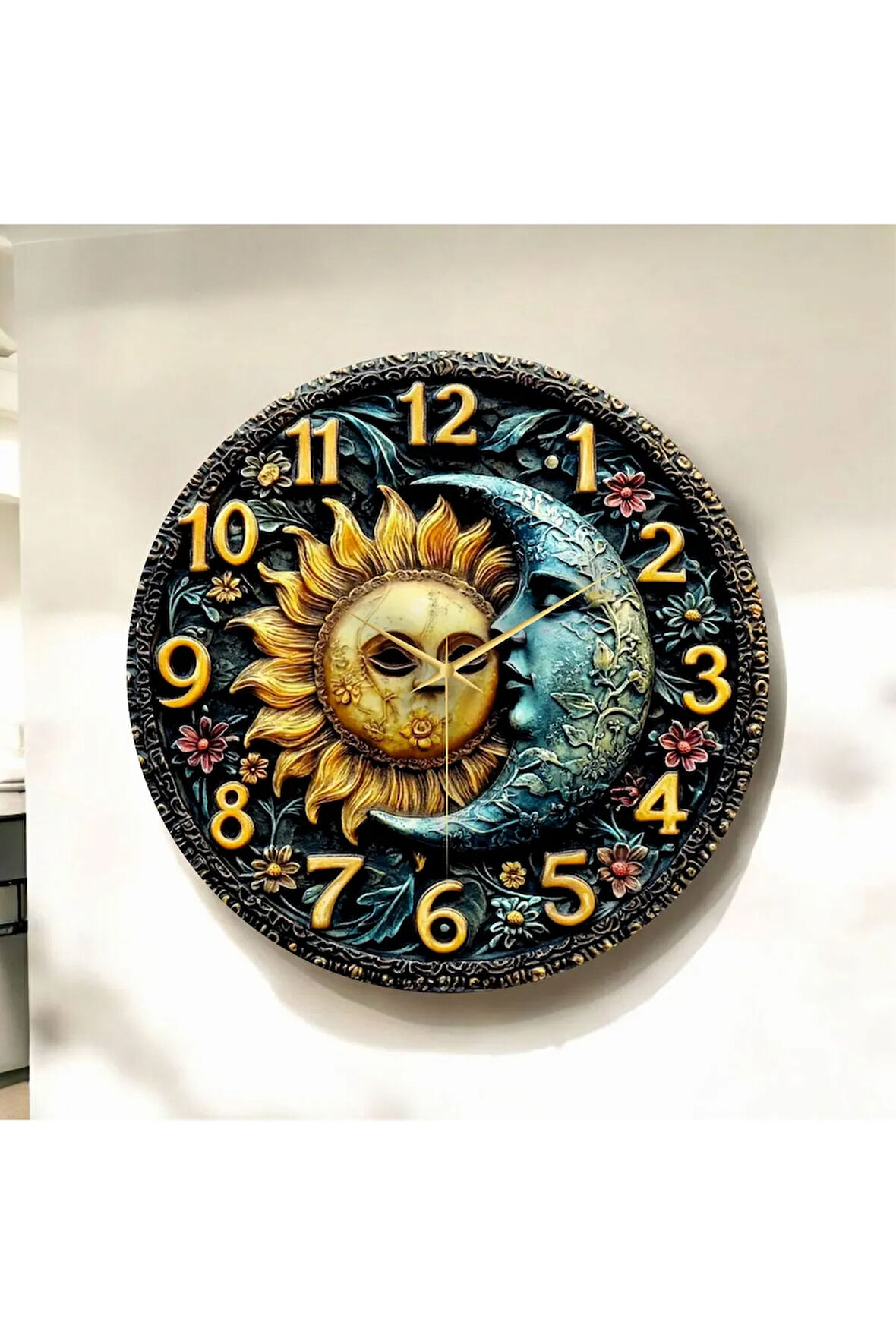 Güneş Ay Kabartma Görünümlü Renkli Baskı Desenli Sayılı Hediyelik Ahşap Sessiz Duvar Saati 50cm