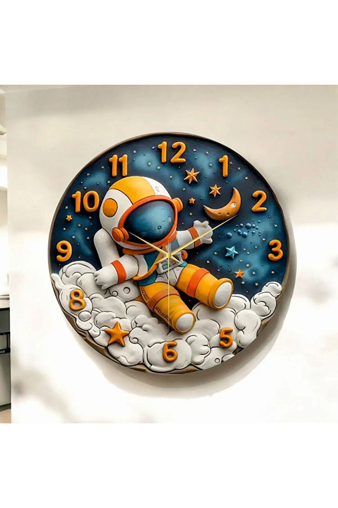 Renkli Baskı Astronot Çocuk Desenli Sayılı Hediyelik Ahşap Sessiz Duvar Saati 50cm