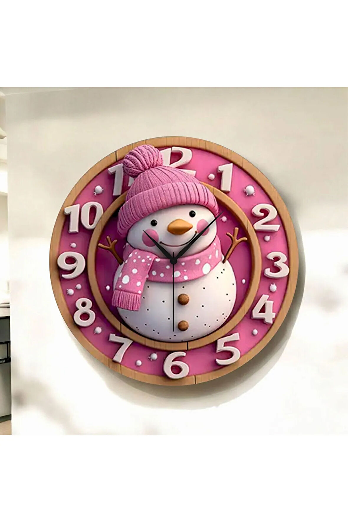 Pembe Kardan Adam Renkli Baskı Desenli Sayılı Hediyelik Ahşap Sessiz Duvar Saati 50cm