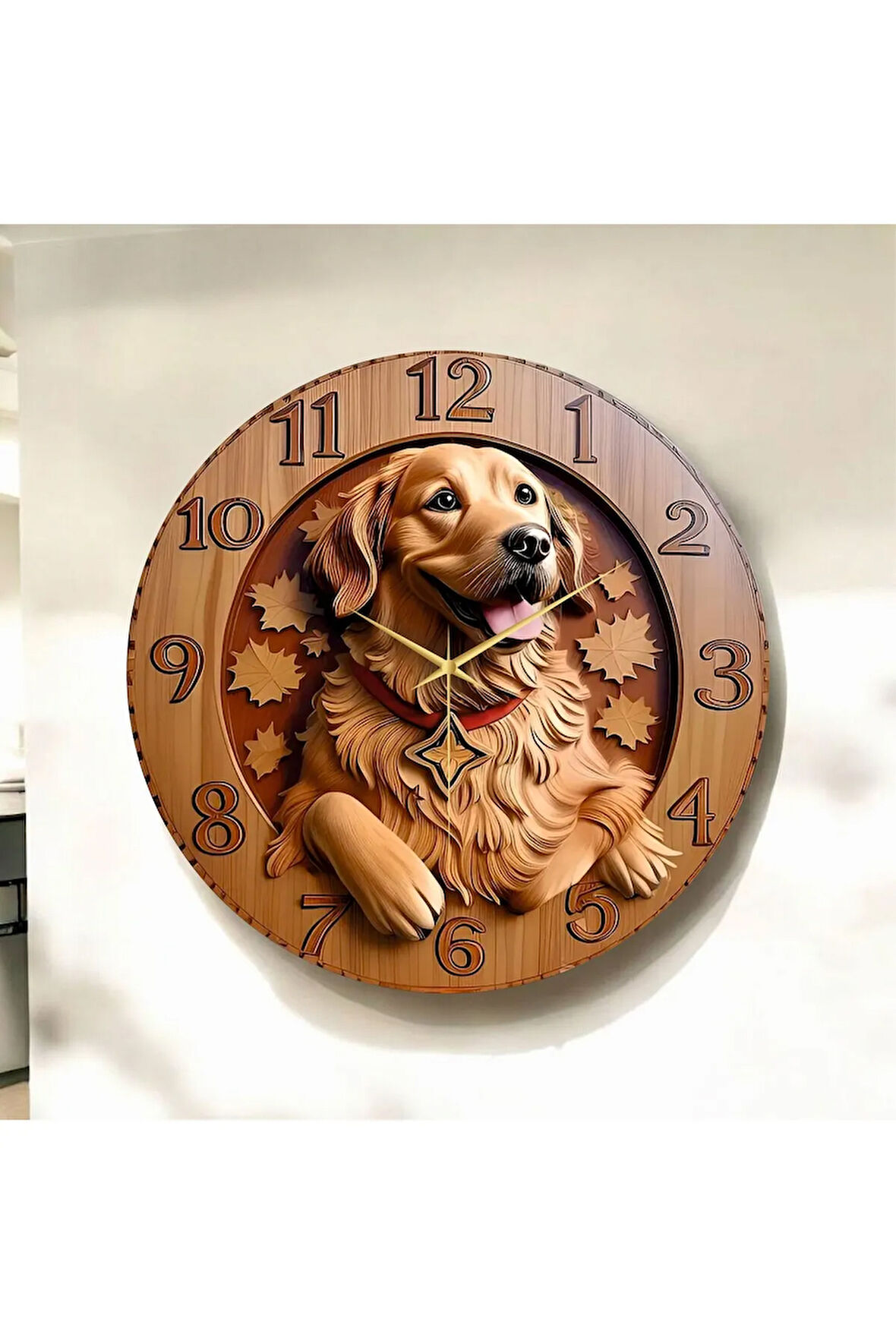 Ahşap Renkli Baskı Golden Köpek Desenli Kabartma Görünümlü Hediyelik Ahşap Sessiz Duvar Saati 50cm