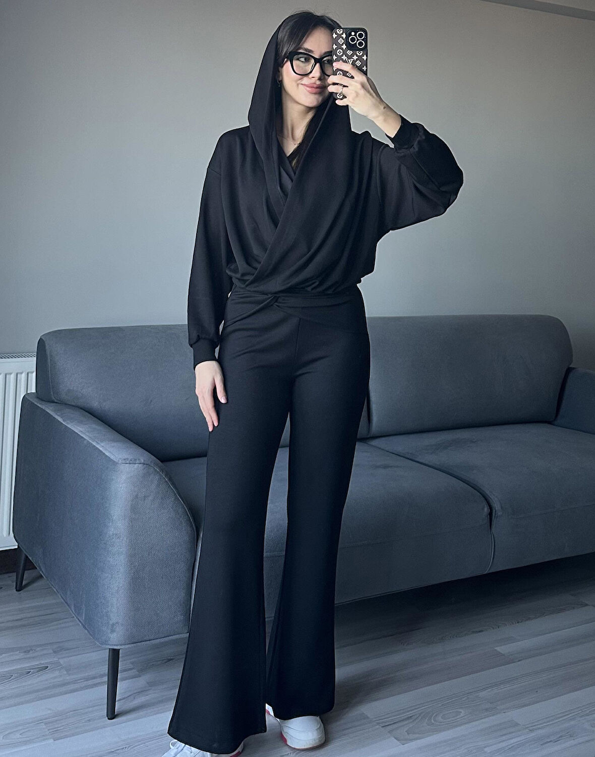 Kadın Siyah Oys Premium Pamuklu Modal Kumaş Kapüşonlu Sweatshirt ve Pantolon Alt Üst Takım Lüx İkili Takım