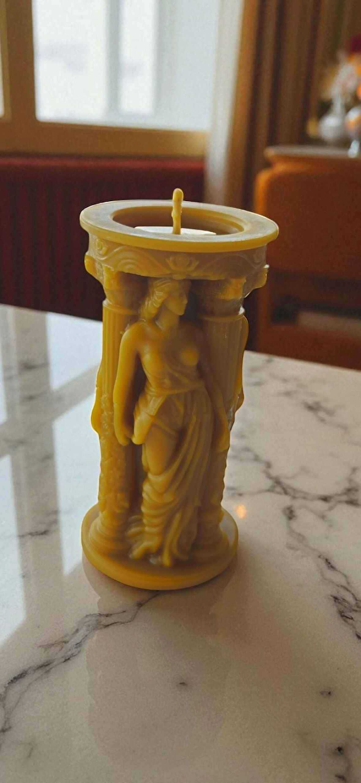 Nefha Candle Aşk Tanrısı Afrodit Figürlü El Yapımı Bal Mumu Mum NO.1