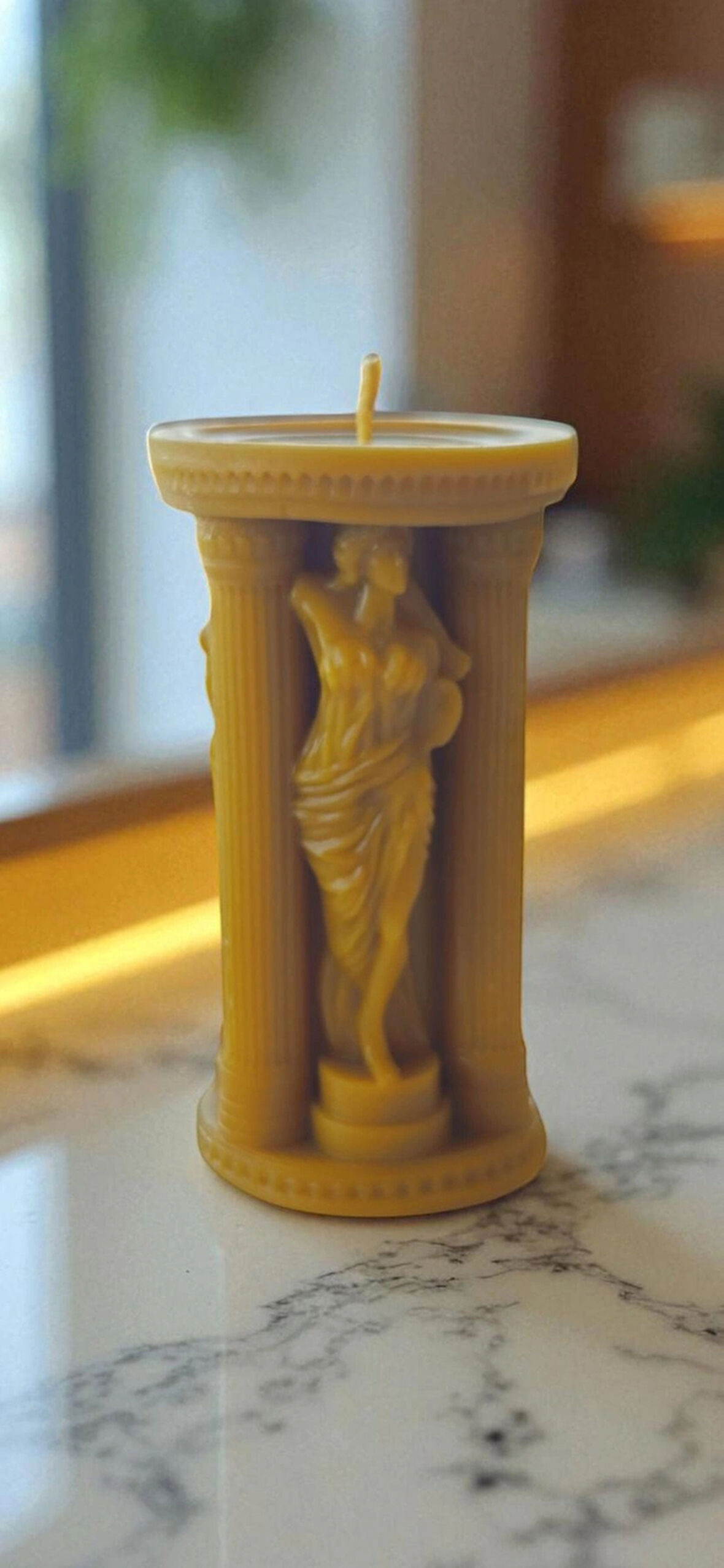 Nefha Candle Aşk Tanrısı Afrodit Figürlü El Yapımı Bal Mumu Mum NO.1