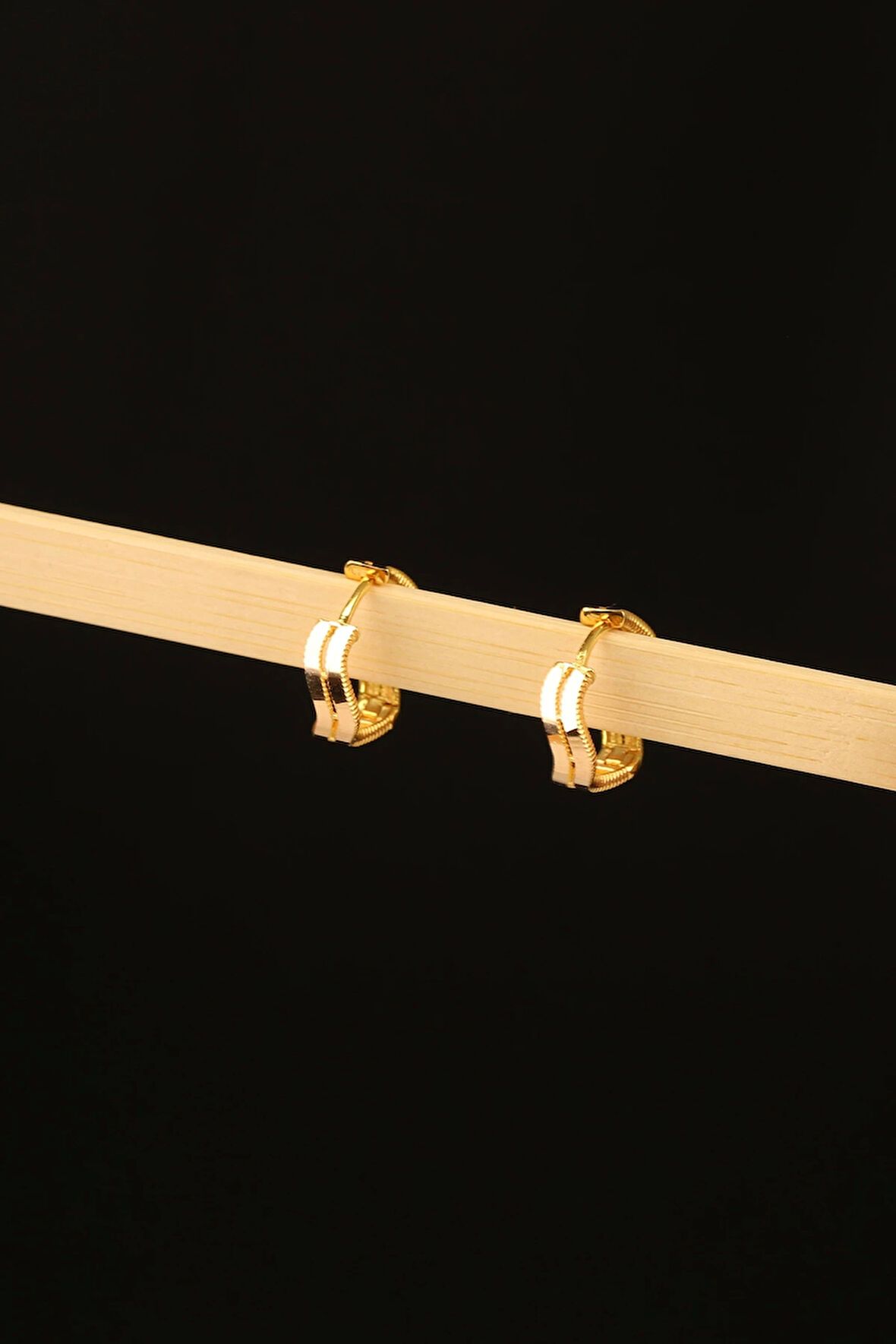 14 Ayar Zikzak Ajda 2 Sıra Altın Küpe