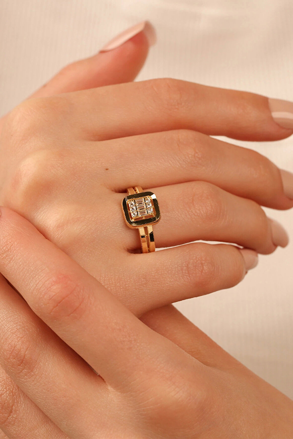 Parçalı Baget Ajda Altın Yüzük ajdbg004