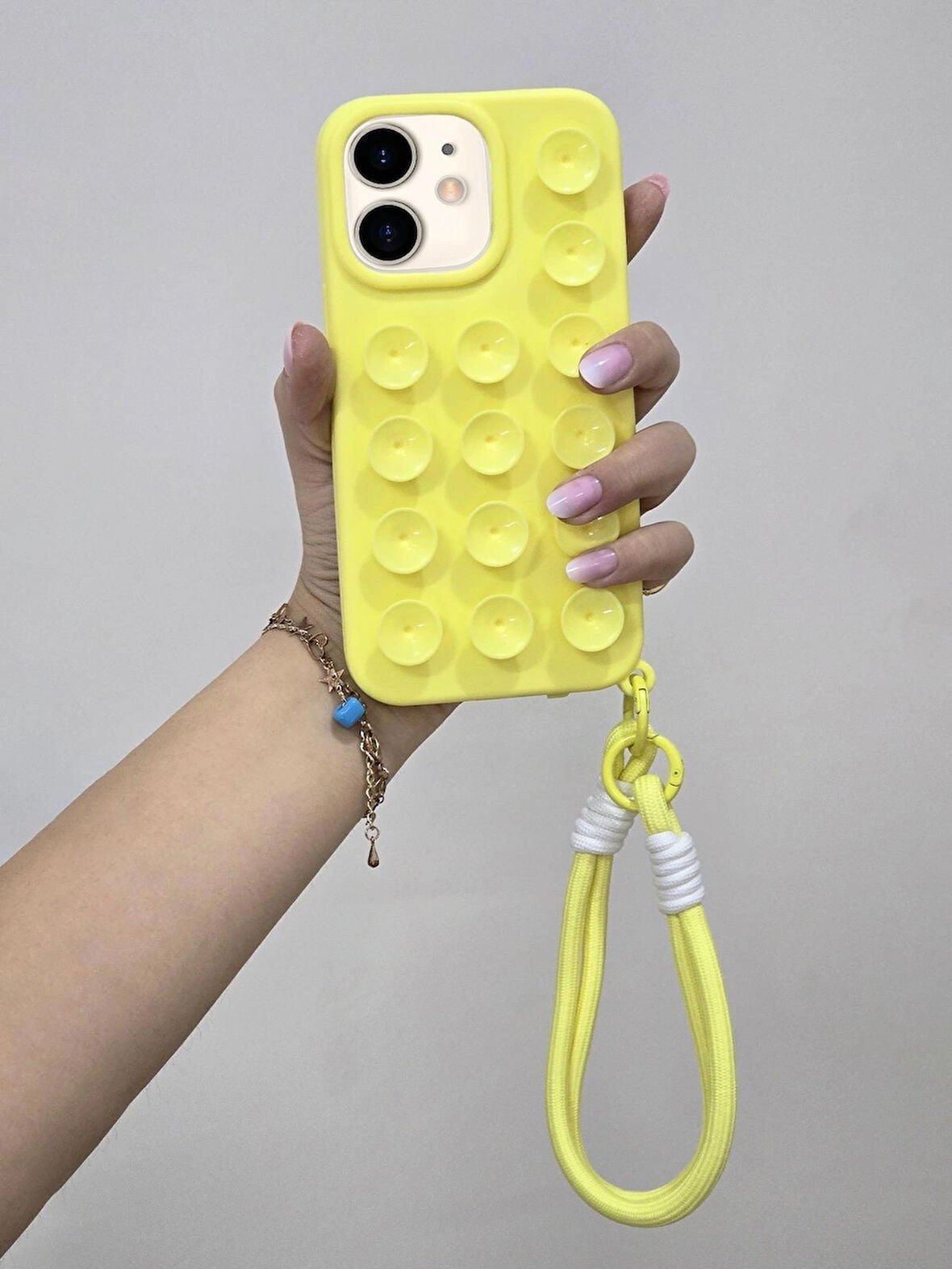 İphone 12 Uyumlu Vantuzlu (VAKUMLU) Yumuşak Slikon Telefon Kılıfı