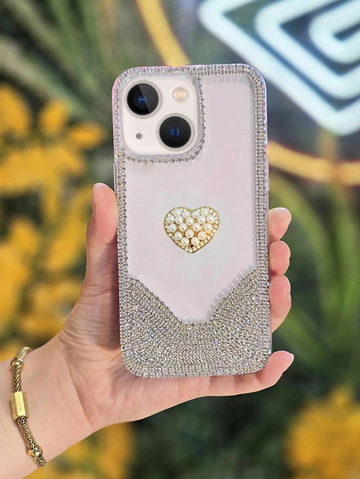 iPhone 13 ve 14 Uyumlu 3 Boyutlu Karakterli Taşlı Premium Lux Koruyucu Telefon Kılıfı