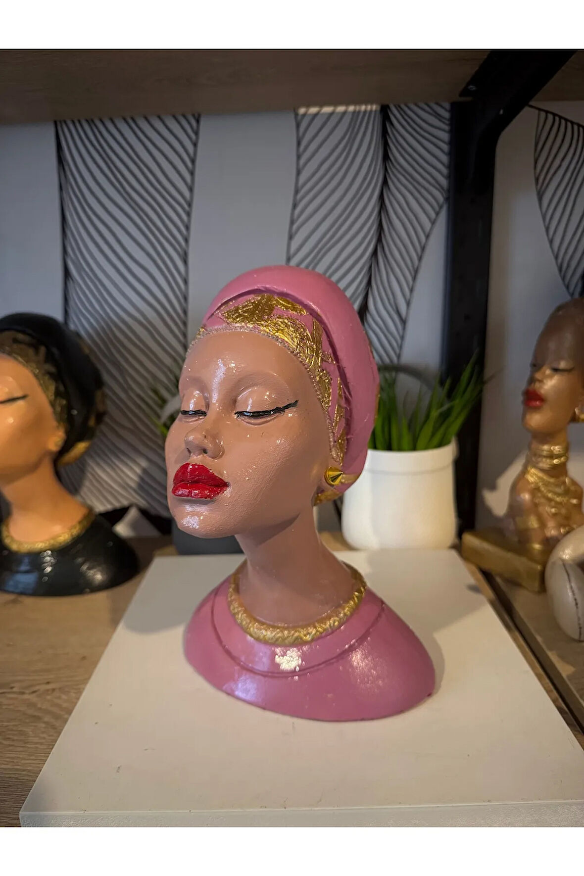 Dekoratif Afrikalı kadın büst biblo polyester