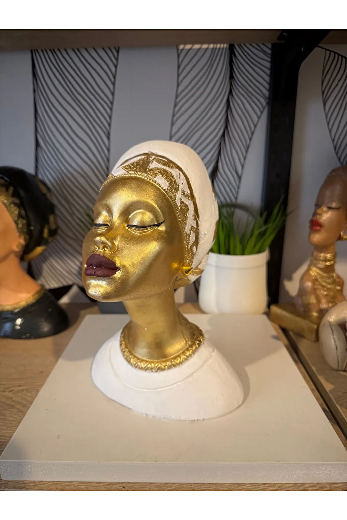 Dekoratif Afrikalı kadın büst biblo polyester