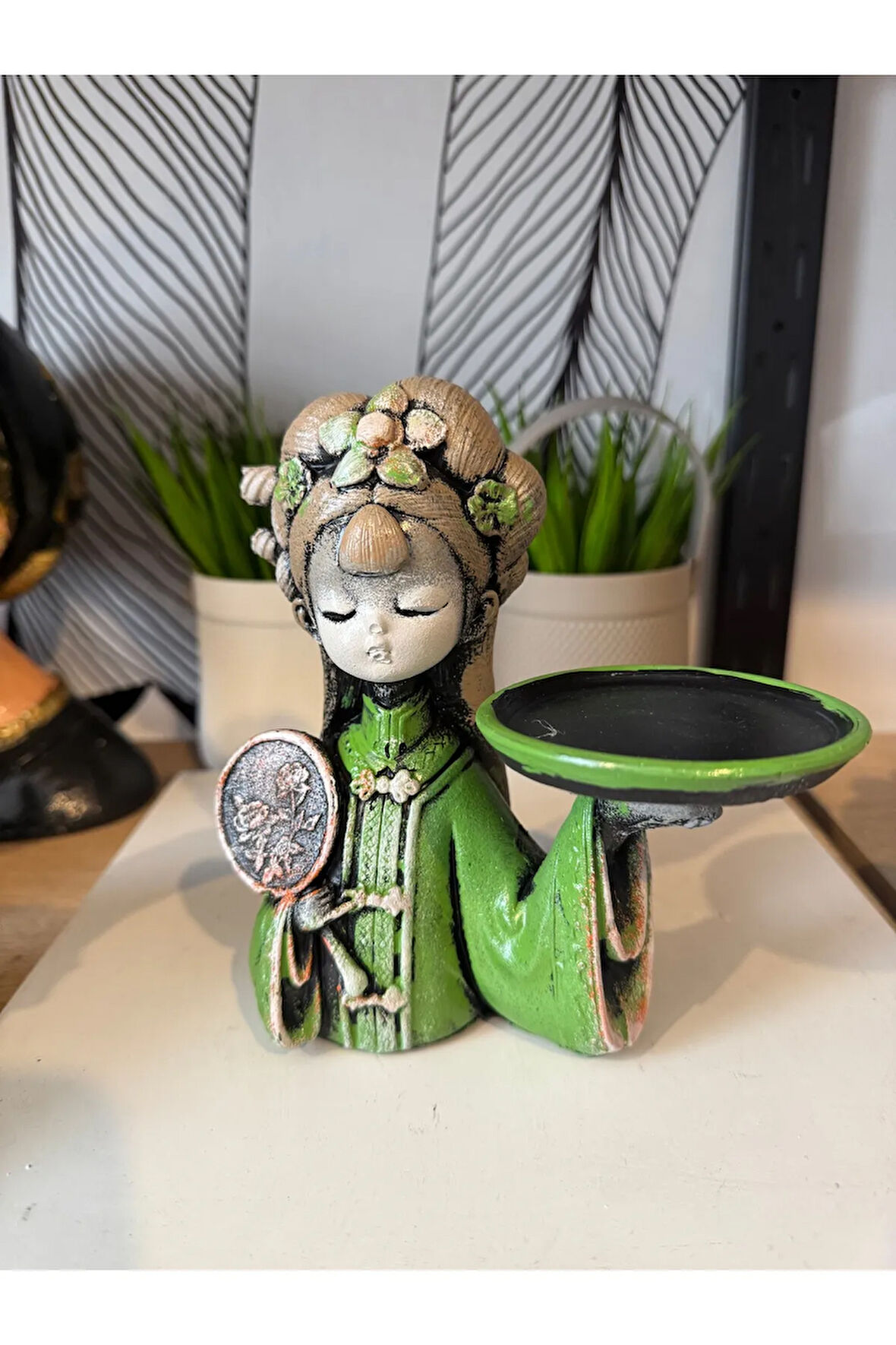Dekoratif Japon kız sunumluk biblo polyester