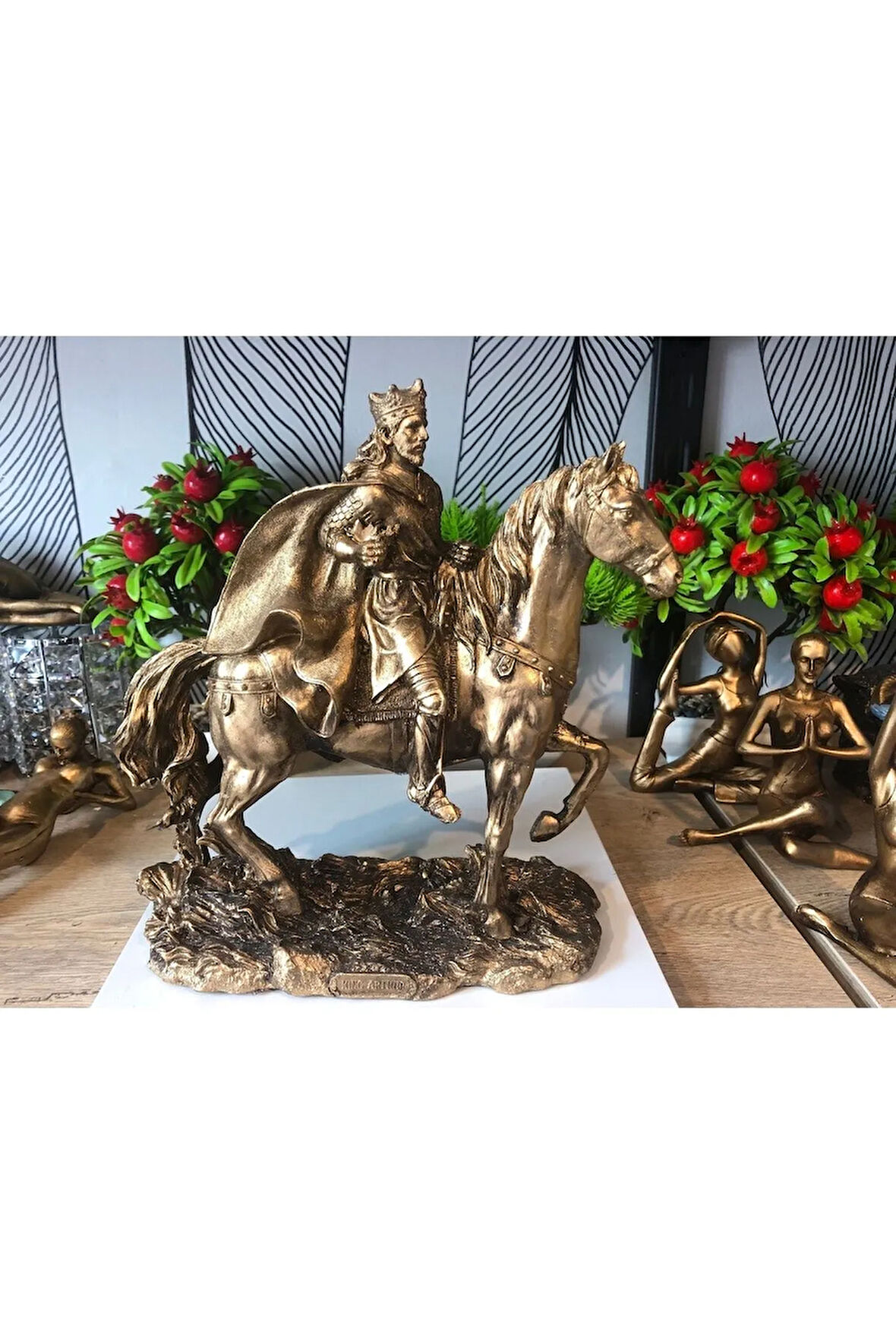 Dekoratif King Arthur Biblo Polyester