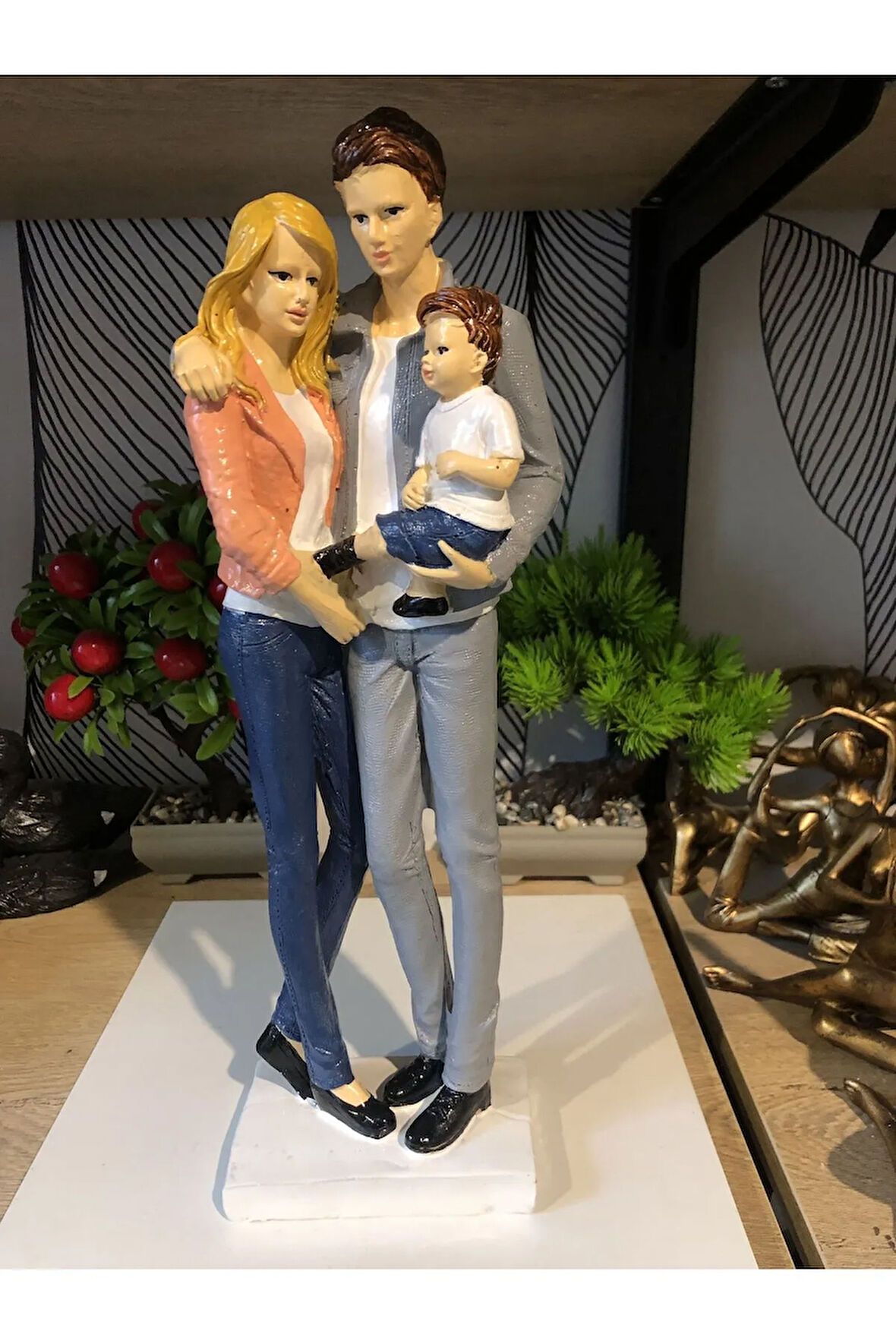 Dekoratif mutlu çocuklu aile biblo polyester renkli