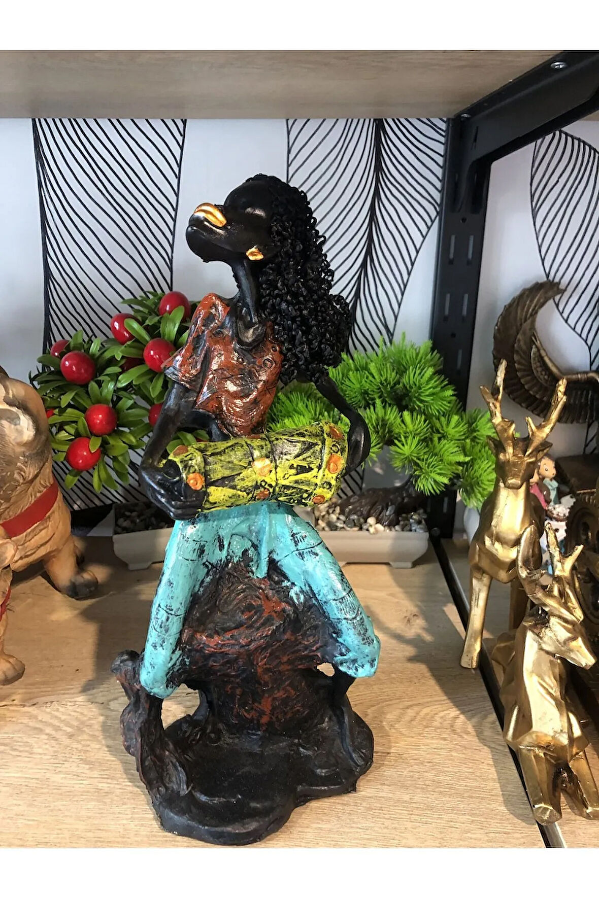 Dekoratif müzisyen Afrikalı Kadın biblo polyester