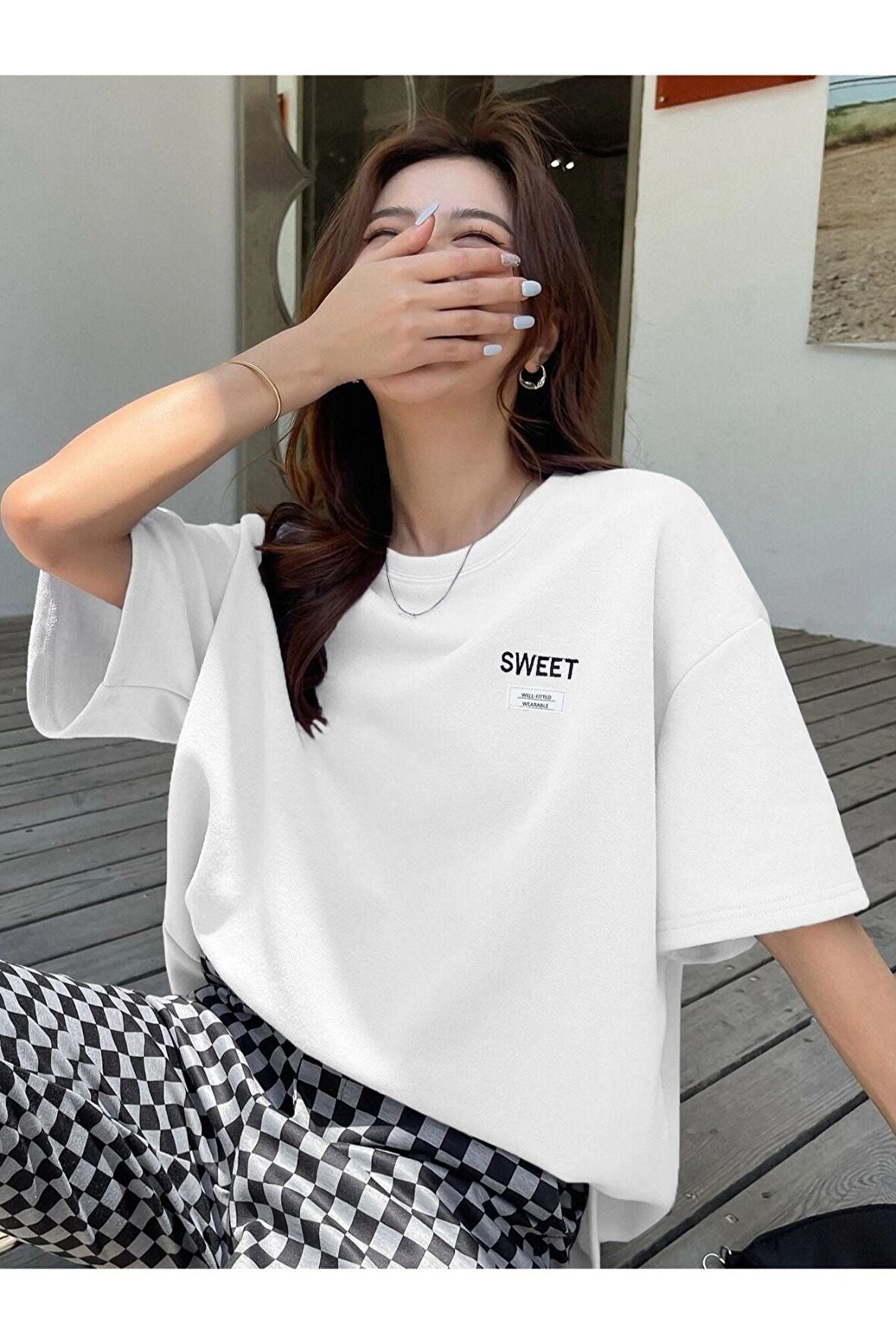 Unisex Beyaz Sweet Baskılı Oversize Tshirt