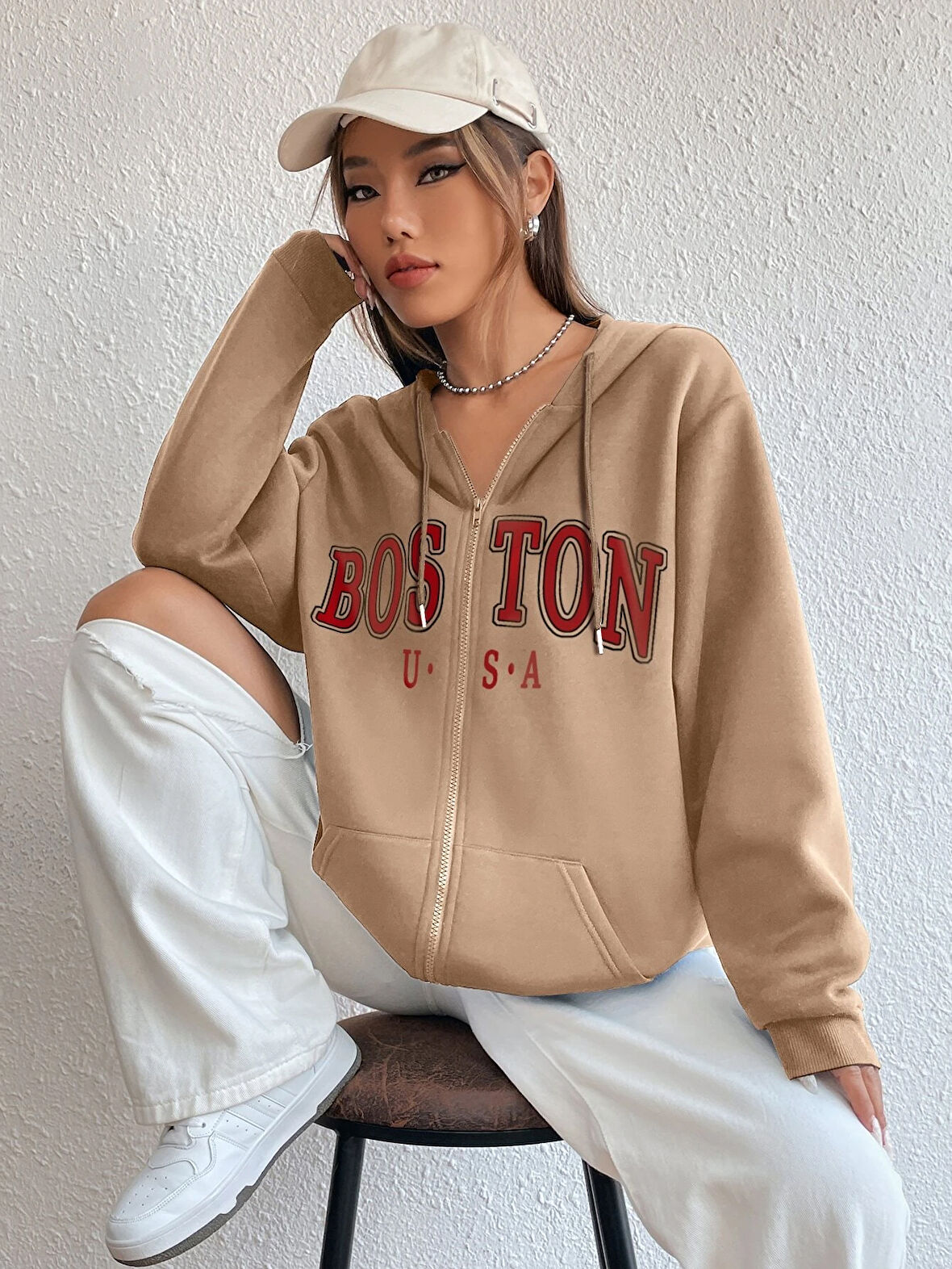 Unisex Bej Boston Baskı Kapüşonlu Hırka