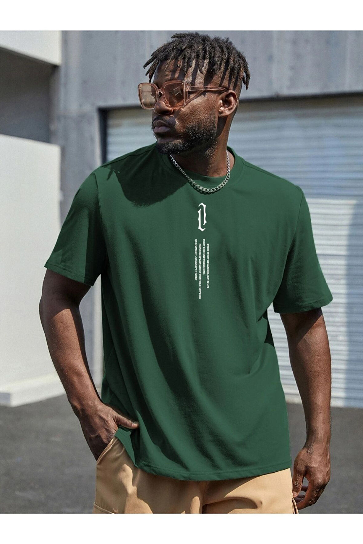 Erkek Göğüs Dikey Baskılı Oversize T-shirt