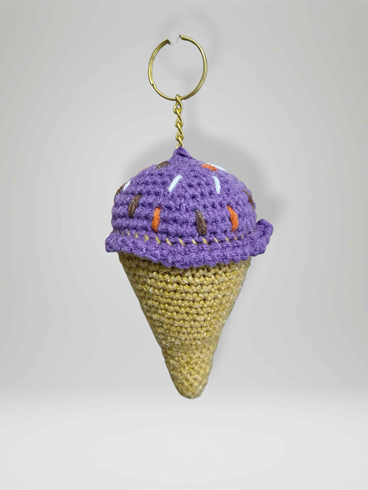 Amigurumi Külah Anahtarlık 10-11 cm Sevimli El Örgüsü Hediyelik Anahtar ve Çanta Aksesuarı (kod:104)