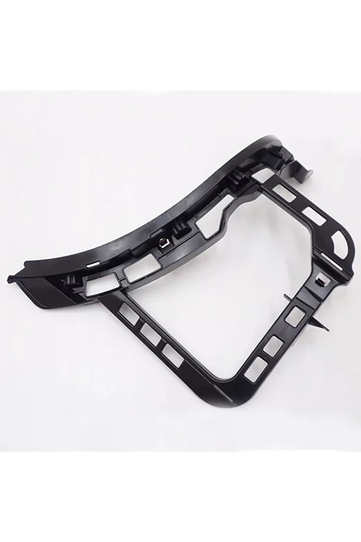 Tampon Braketi Arka Sağ Passat 2010 2015 3AE807378