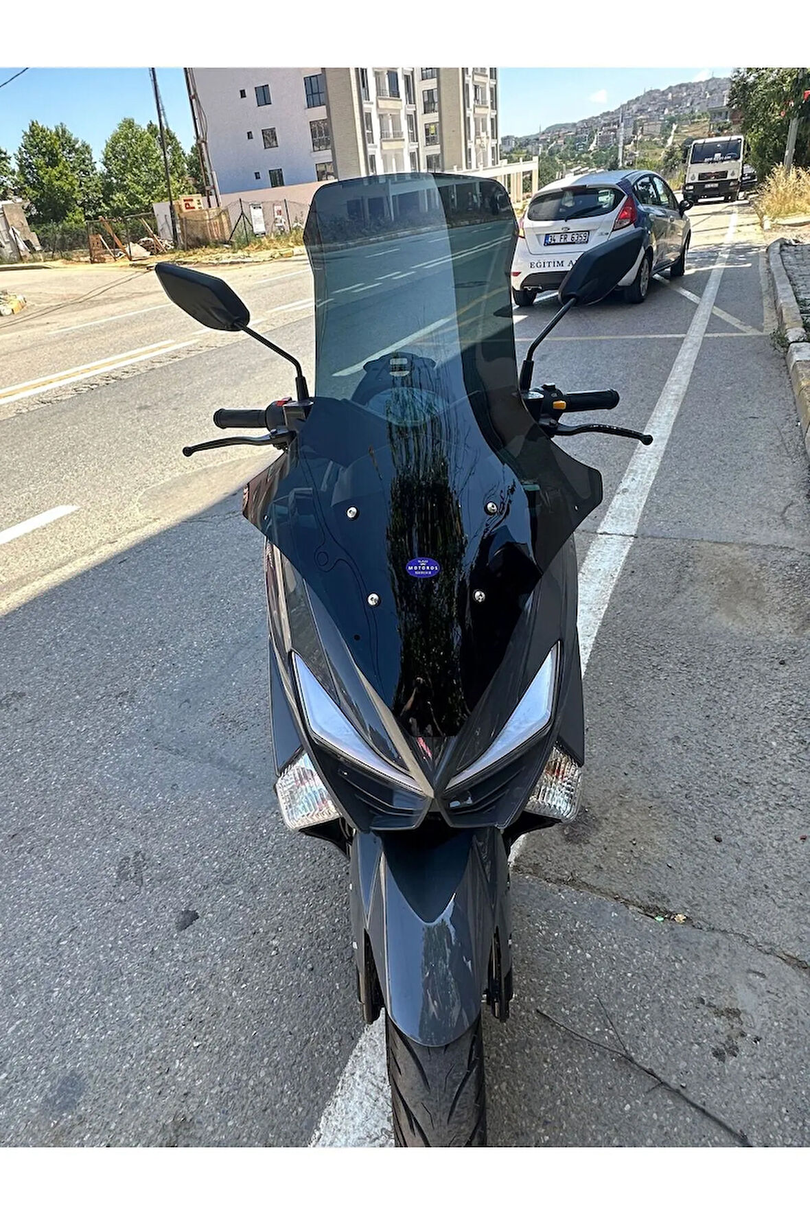 Volta Apec Apx5 Siperlik Ön Cam 2023 2024 Model 78cm Siyah Renkli 4mm UZUN CAM