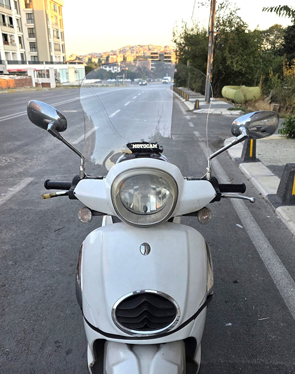 MOTOCAM Aprilia Scarabeo 200 İe Siperlik Ön Cam 35cm 2008-2015 Model Şeffaf Renkli 4mm