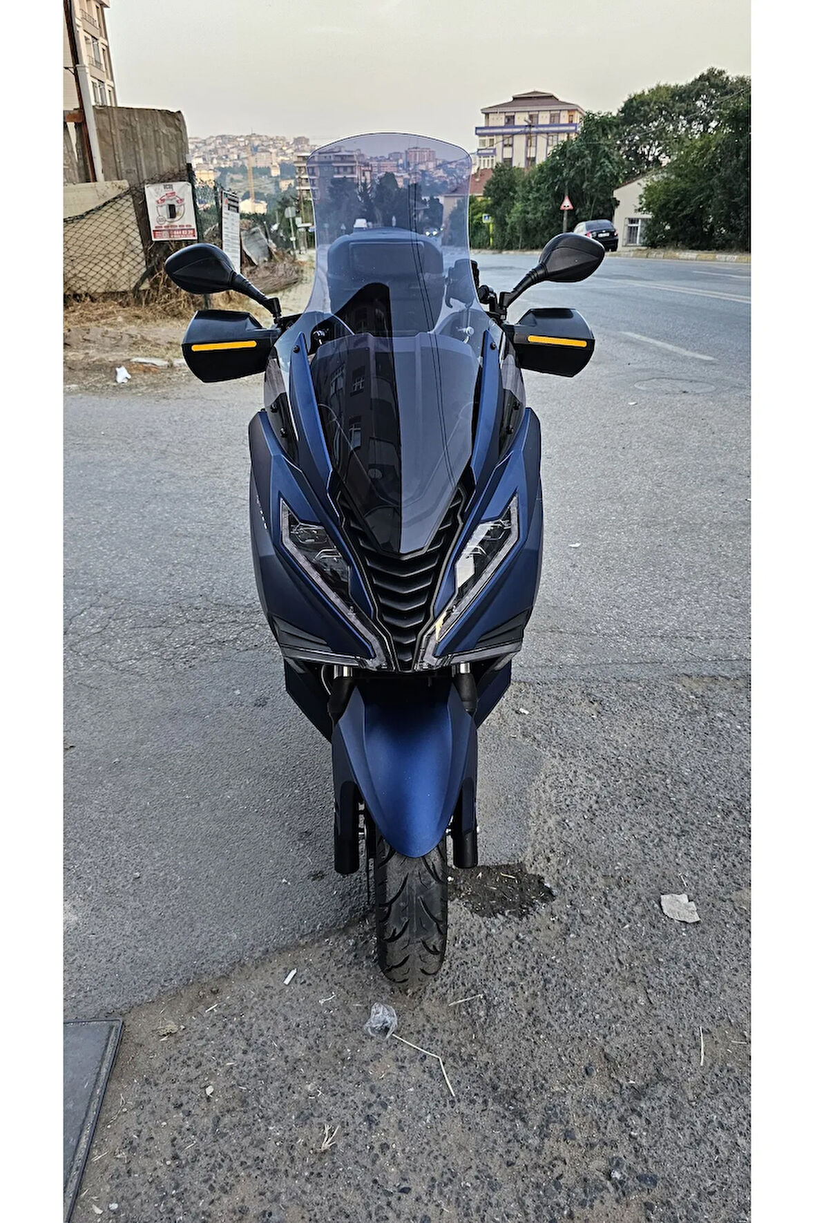 Arora Gt 125 250 Siperlik Ön Cam 2023 2024 Model 83cm Açıkfüme Renkli 4mm UZUN CAM