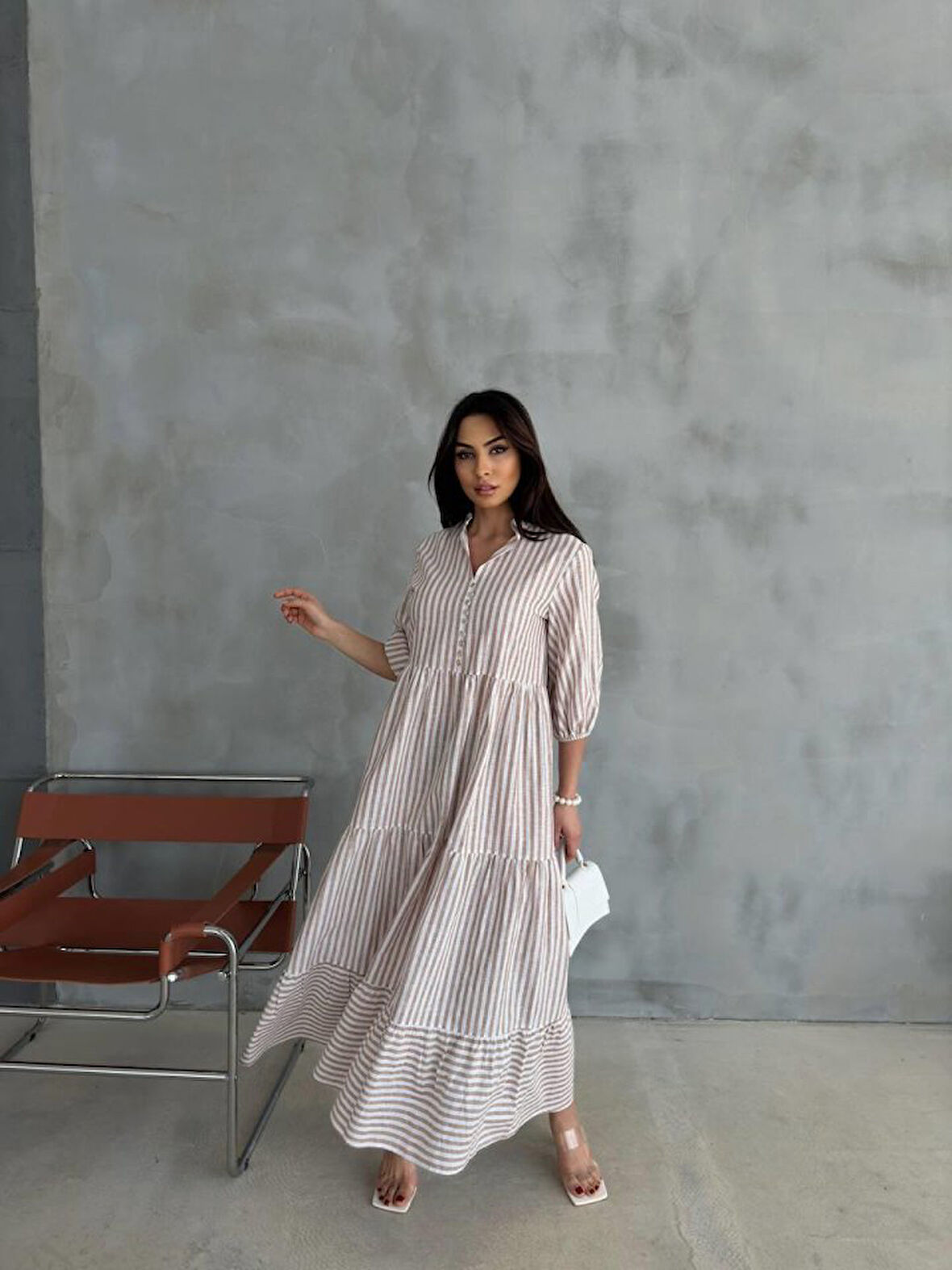 ÇİZGİLİ KETEN HAKİM YAKA DÜĞMELİ SALAŞ ELBİSE - Kahverengi