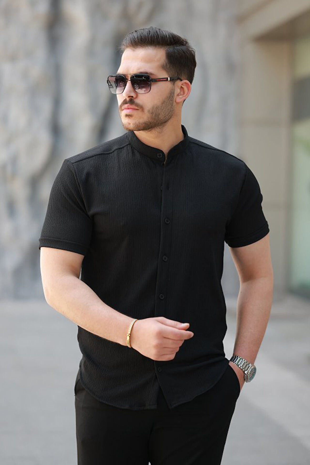 Erkek Hakim Yaka Kısa Kollu Gömlek
