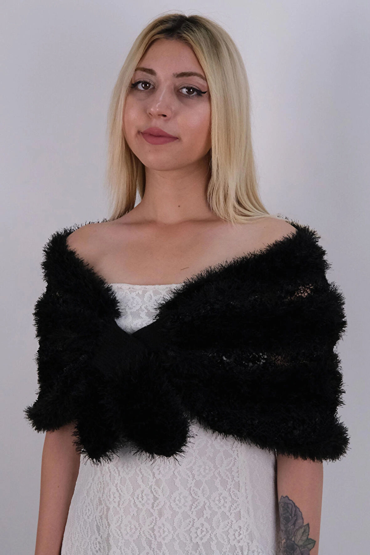 El Örgüsü Gelin Şalı Siyah