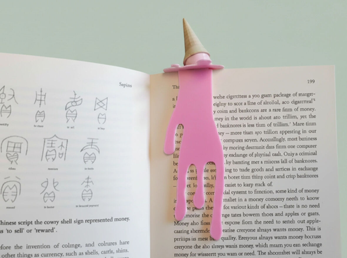 Eriyen Dondurma Kitap Ayracı