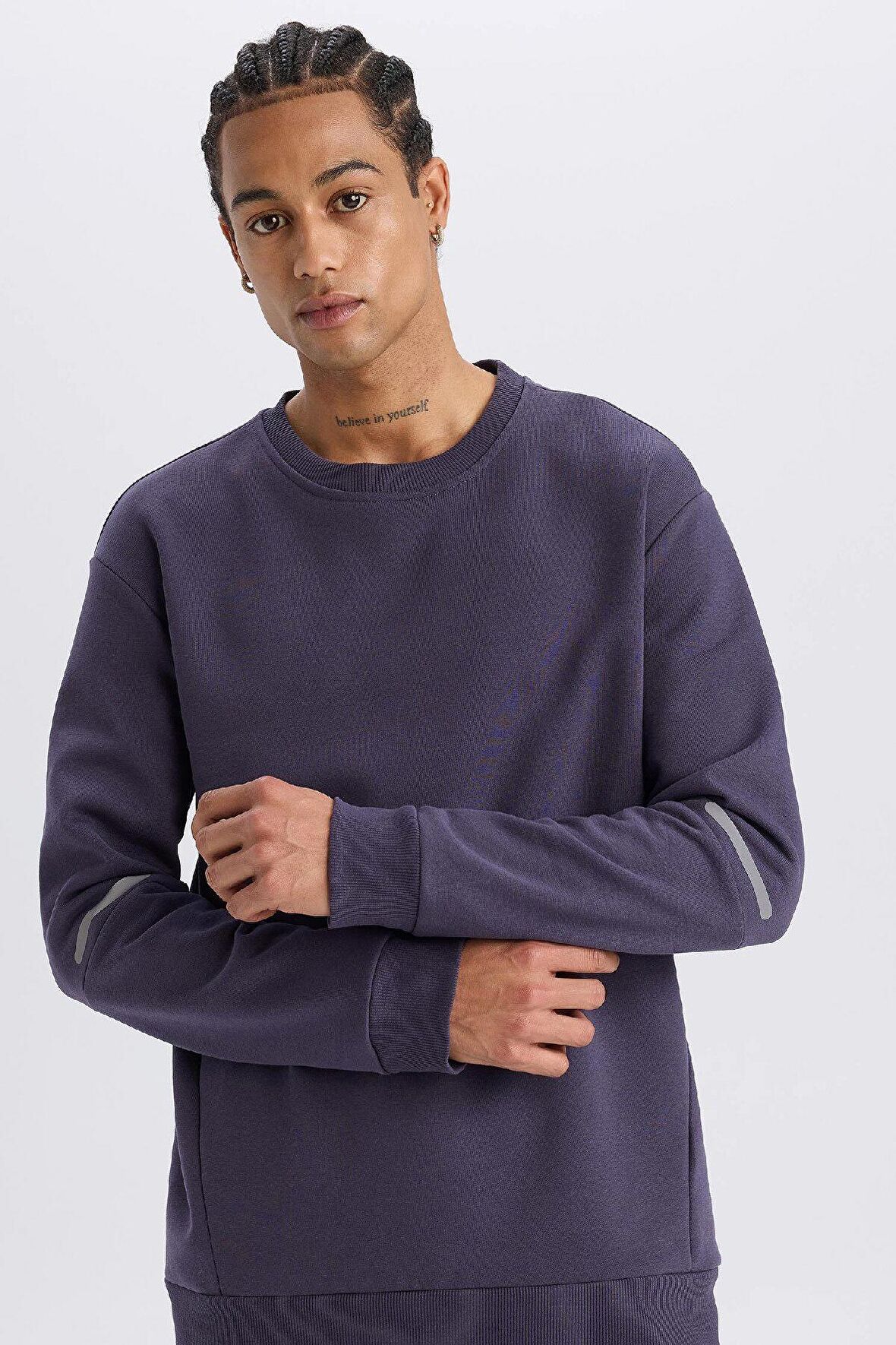 DeFactoFit Standart Fit Bisiklet Yaka Kalın Sporcu Sweatshirt Y4531AZ24AUPR467