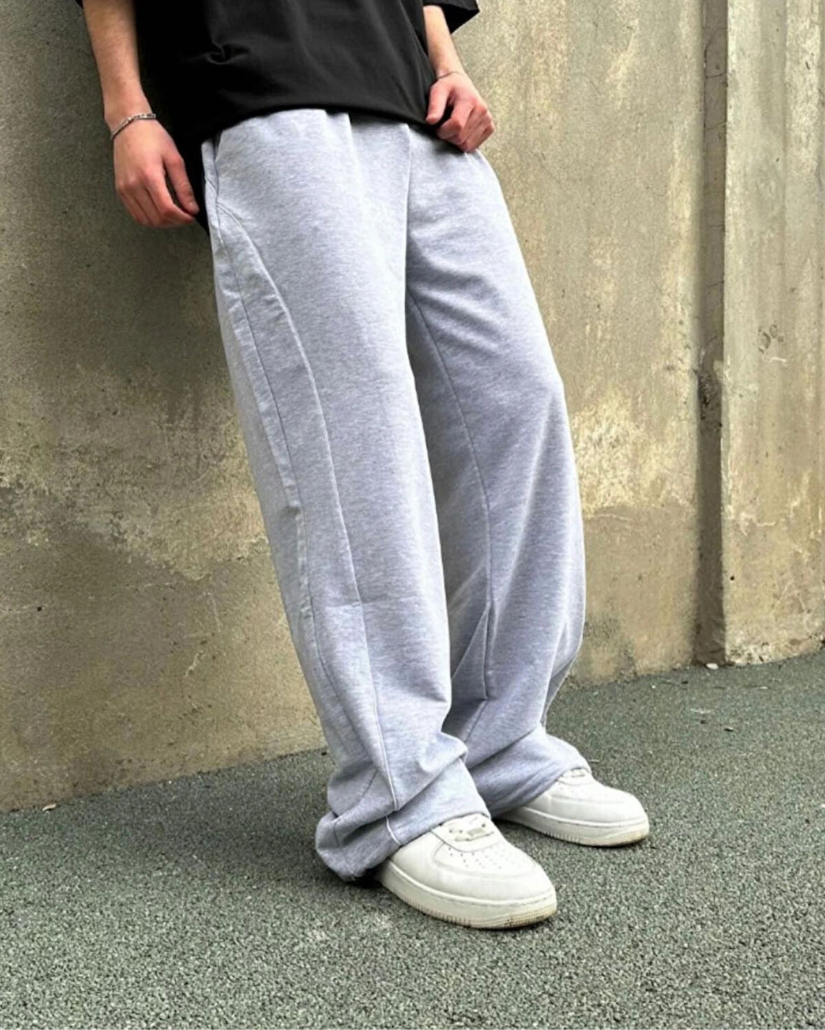 Oversize Şerit Detaylı Ayarlanabilir Paça Stoperli Baggy Eşofman Altı – %100 Pamuk – Unisex
