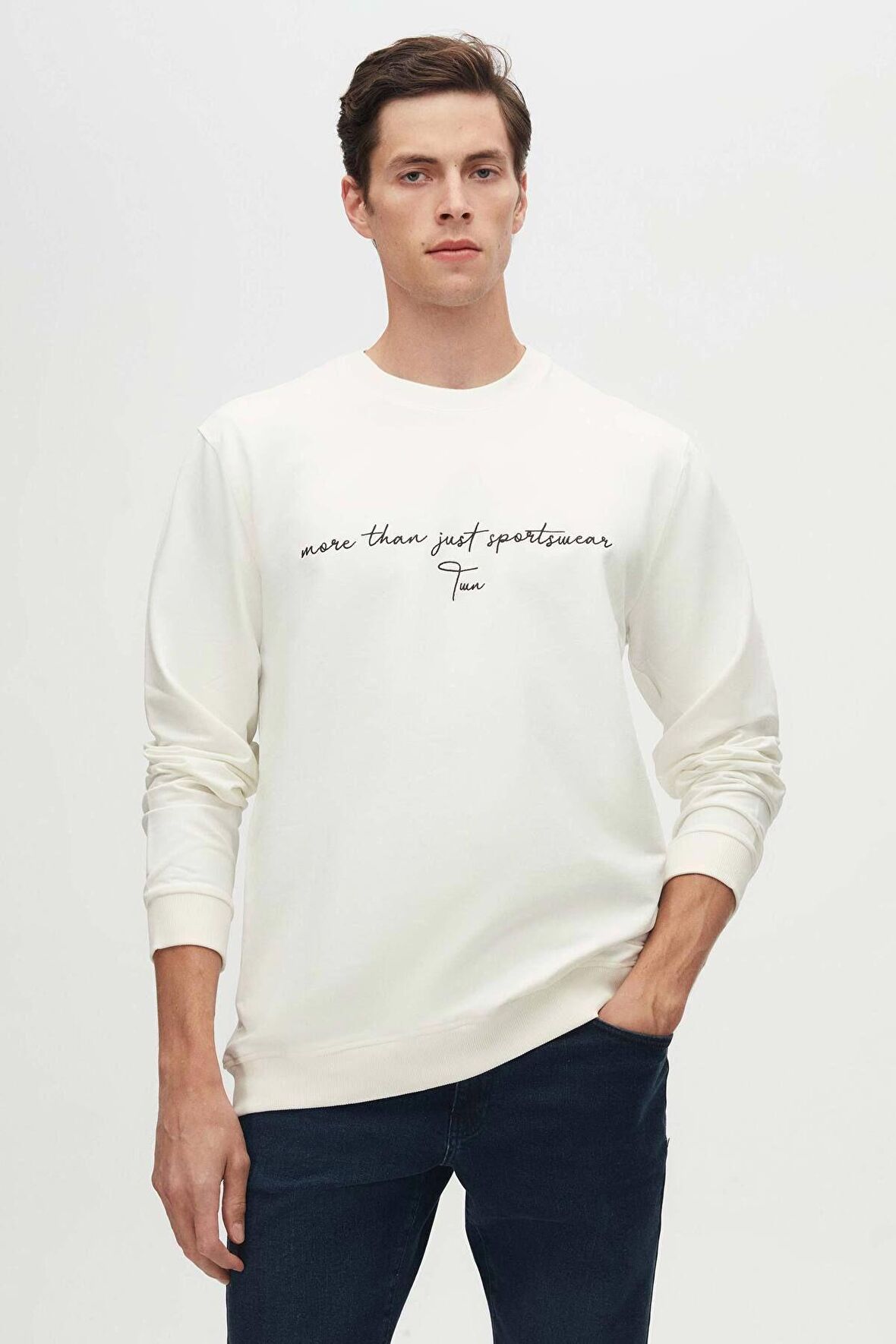 Twn Slim Fit Ekru Nakışlı Sweatshirt 2ECE25ORT0694