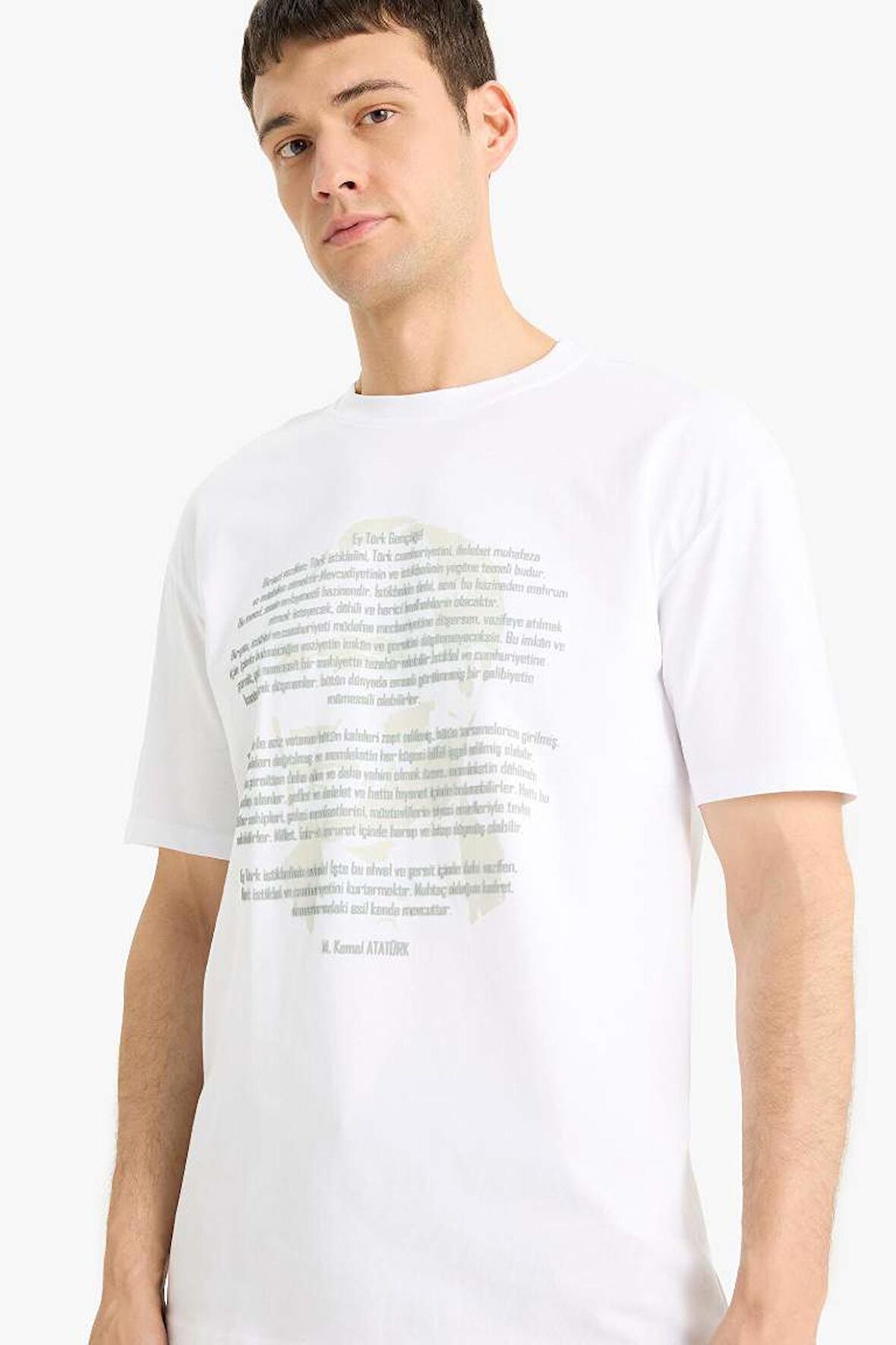 DeFacto %100 Pamuk Boxy Fit Bisiklet Yaka Baskılı Kısa Kollu Tişört F3568AX25SMWT34