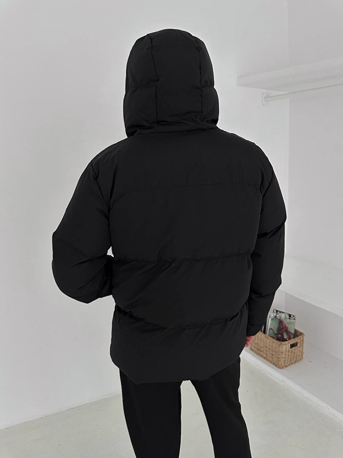 ŞİŞME MONT KAPÜŞONLU ve CEPLİ KALİTELİ