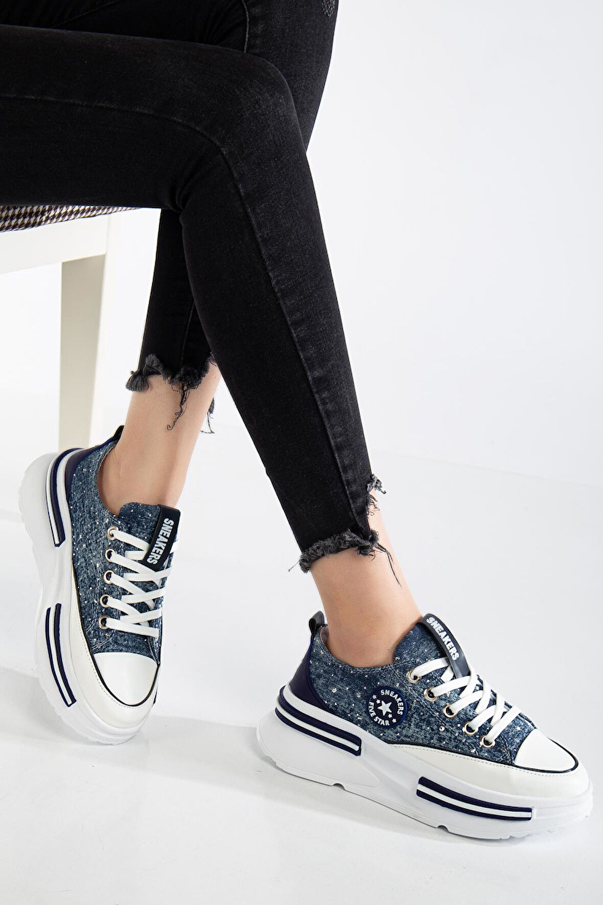 Suins Berly Model Kadın Taş Detaylı Kot Spor Ayakkabı Sneaker