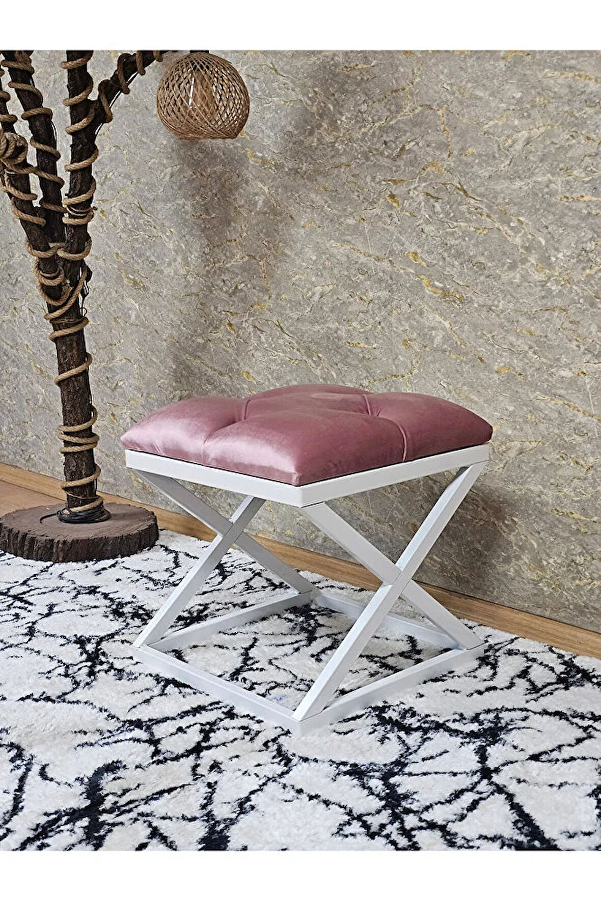 Beyaz Boyalı 45 cm x 45 cm Çaprazlı Puf Bench Oturak Pembe Renk 45 x 45 Boyut/Ebat