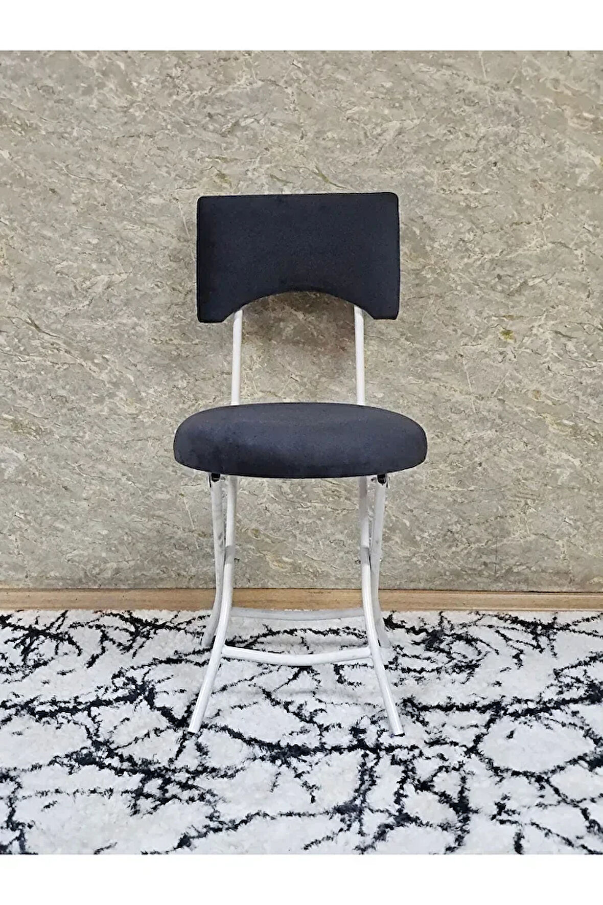 Beyaz Boyalı Katlanır Tabure - Kamp Sandalyesi - Sandalye - Mutfak Taburesi - Tabure Füme Renk 36 x 80 Boyut/Ebat