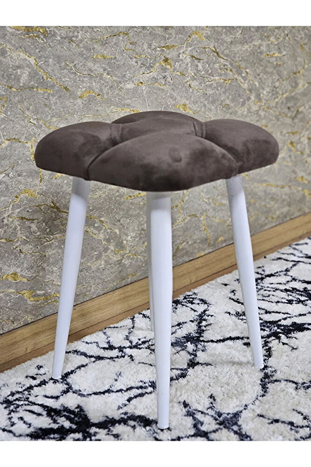 Kare Beyaz Boyalı Konik Ayaklı Tabure - Oturak - Bar Taburesi - Ayaklı Tabure Kahverengi Renk 33 x 48 Boyut/Ebat