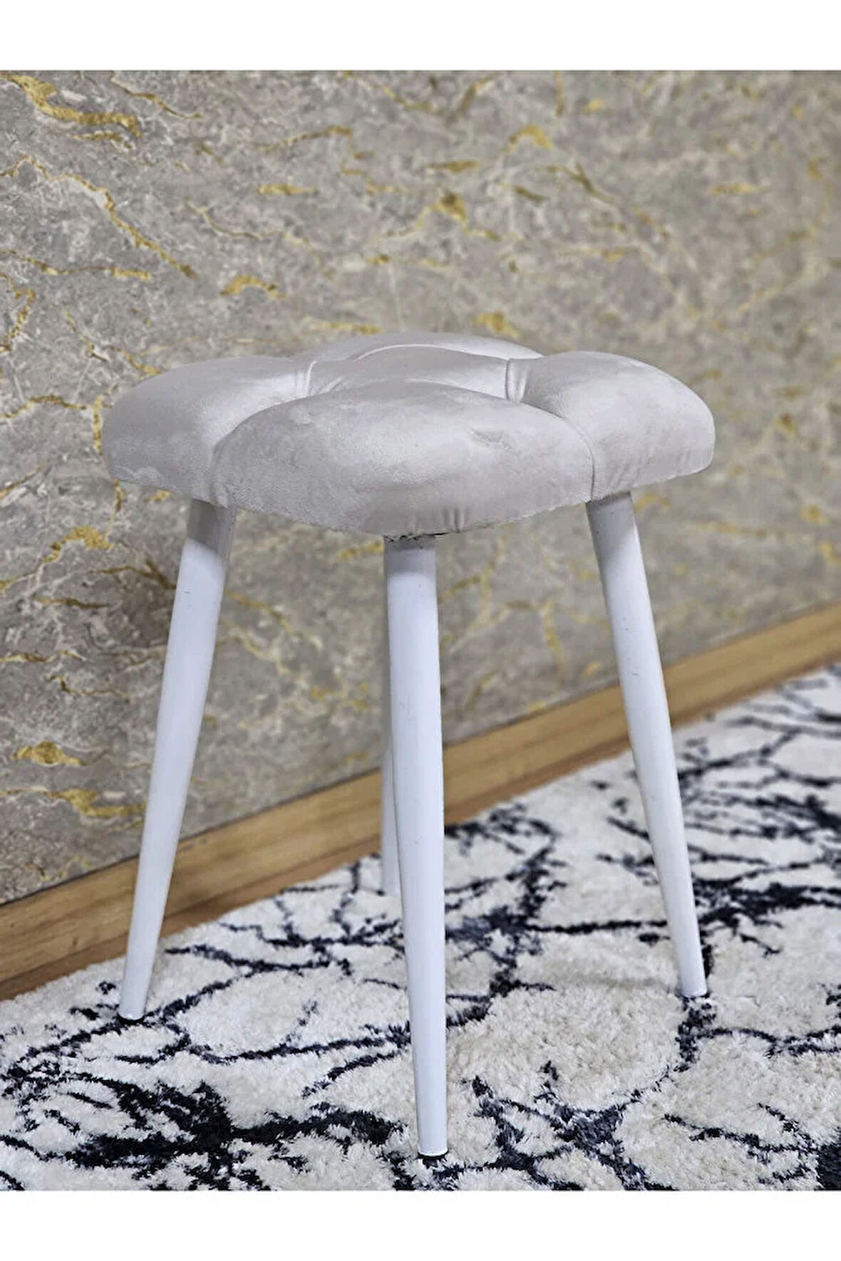 Kare Beyaz Boyalı Konik Ayaklı Tabure - Oturak - Bar Taburesi - Ayaklı Tabure Krem Renk 33 x 48 Boyut/Ebat