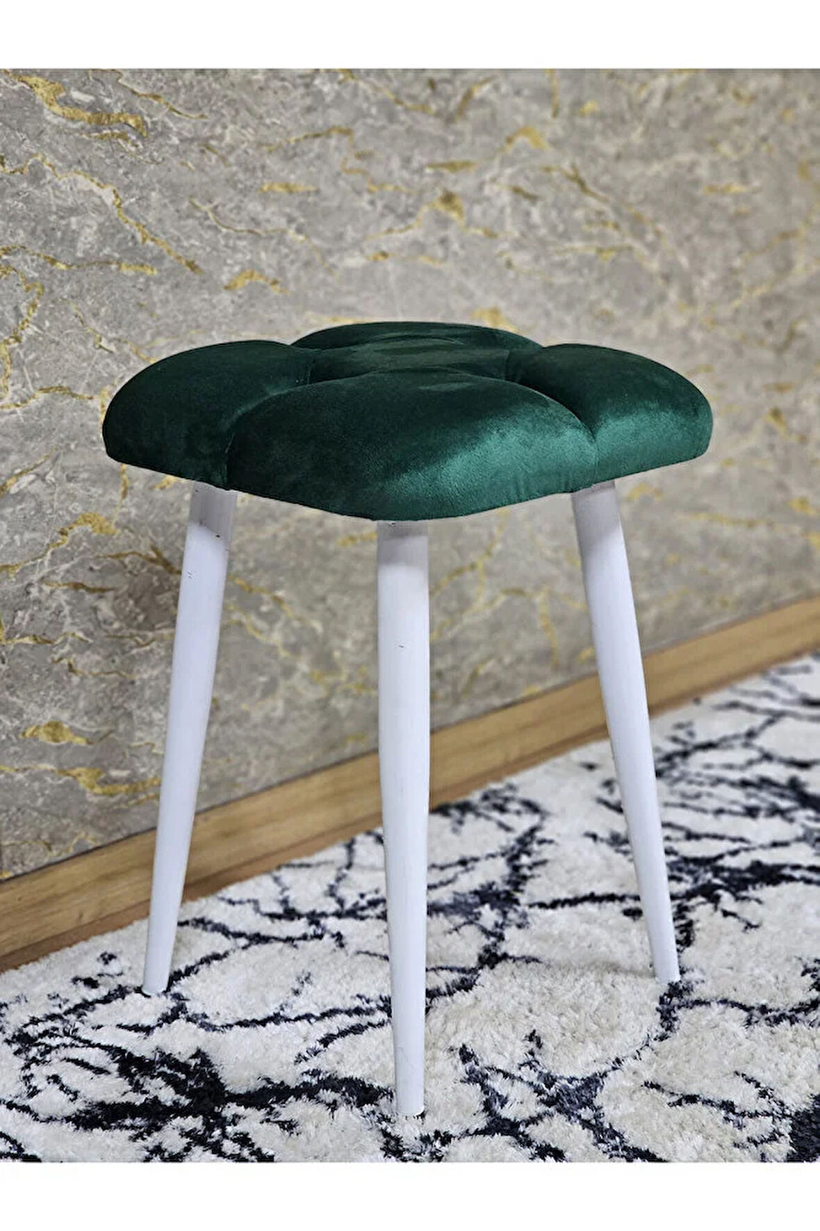 Kare Beyaz Boyalı Konik Ayaklı Tabure - Oturak - Bar Taburesi - Ayaklı Tabure Yeşil Renk 33 x 48 Boyut/Ebat