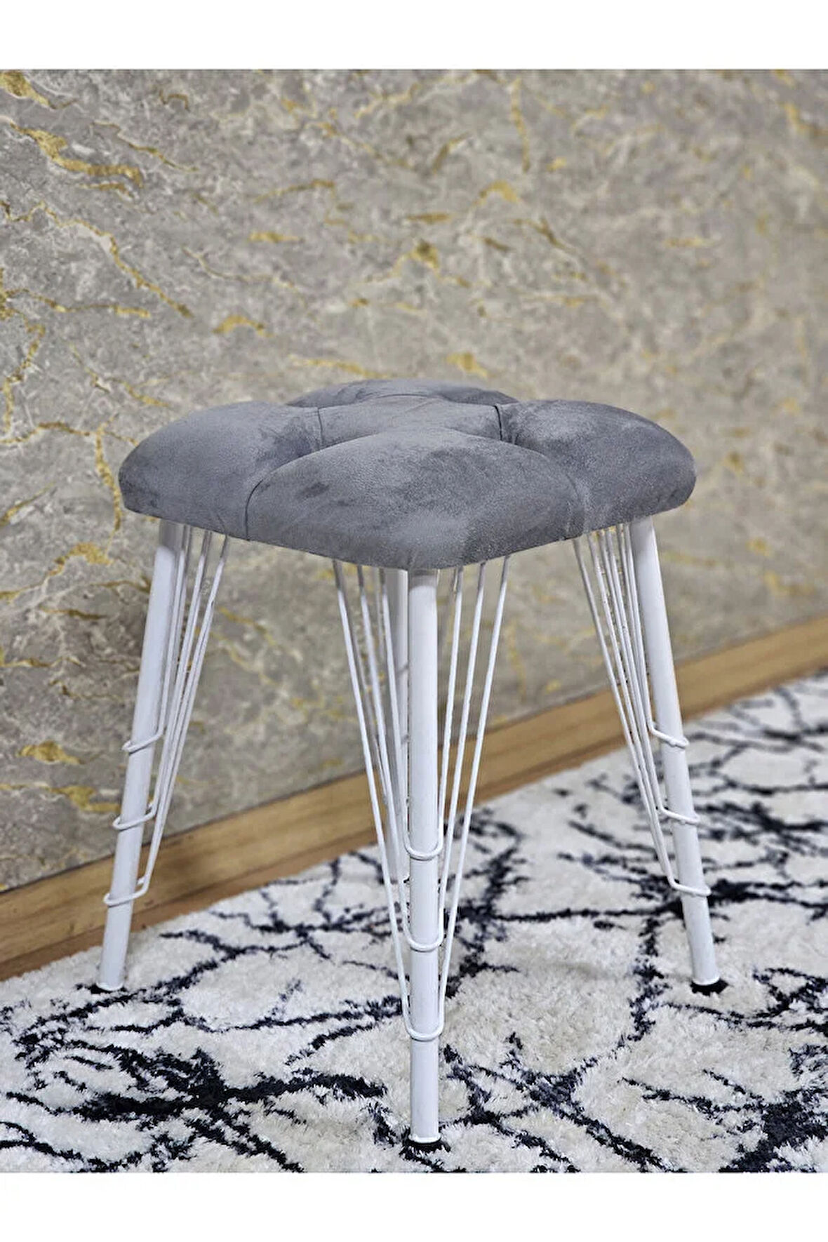 Kare Beyaz Boyalı Telli Ayaklı Tabure - Oturak - Bar Taburesi - Ayaklı Tabure Gri Renk 33 x 48 Boyut/Ebat