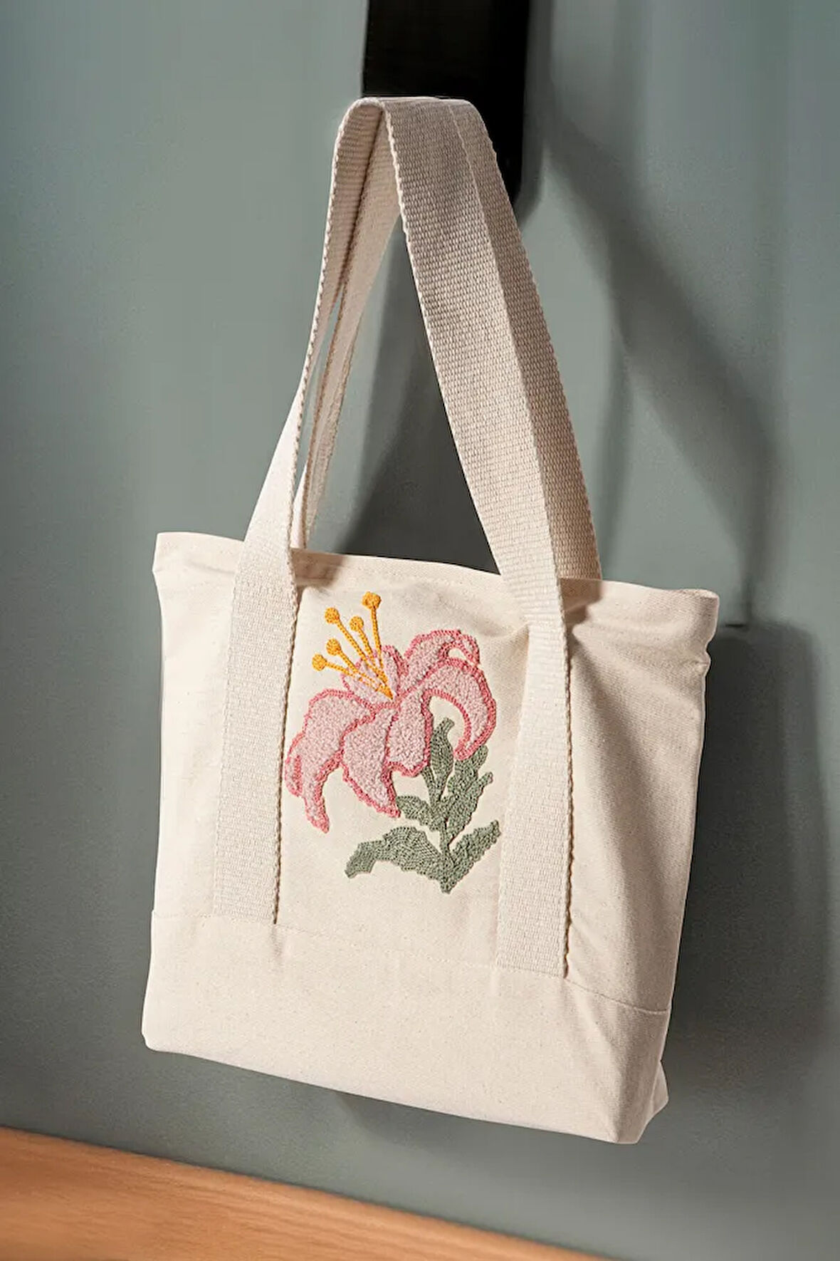 Desenli Bez Keten Omuz Çantası, Plaj Çantası, İşlemeli El ve Kol Çantası %100 Pamuk 36x29 cm