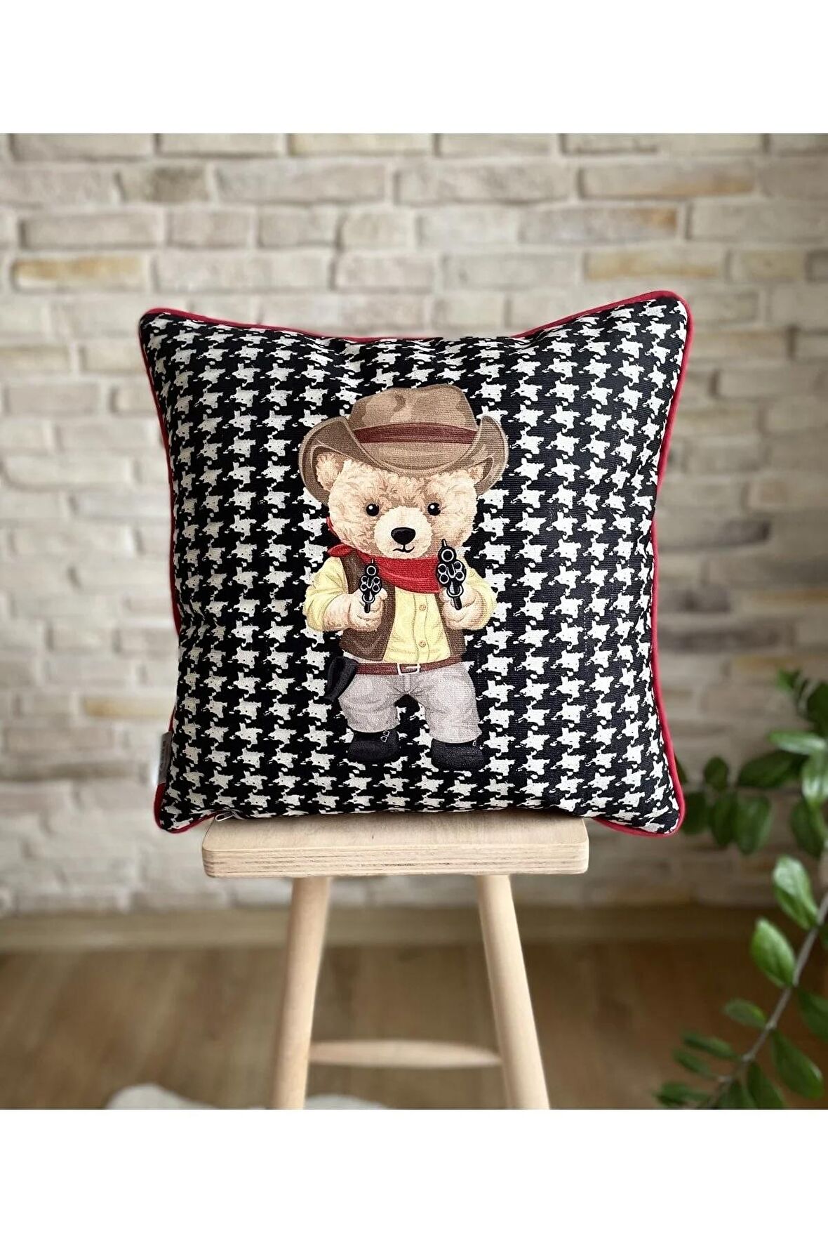 Swita Home Çift Taraf Baskılı Teddy Bear Temalı Raşel Örme Kumaş Kırlent Kılıfı 43x43