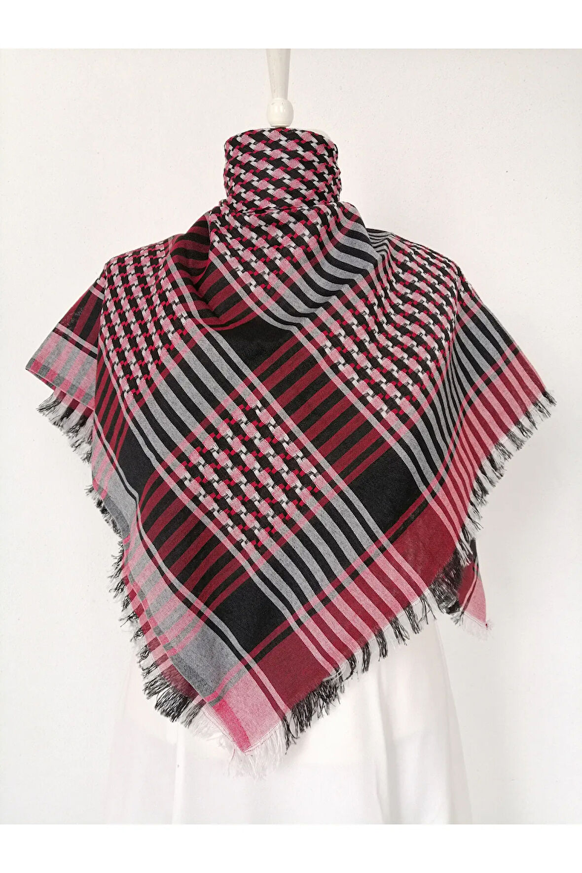 Puşi, Poşu, Kefiye Şal